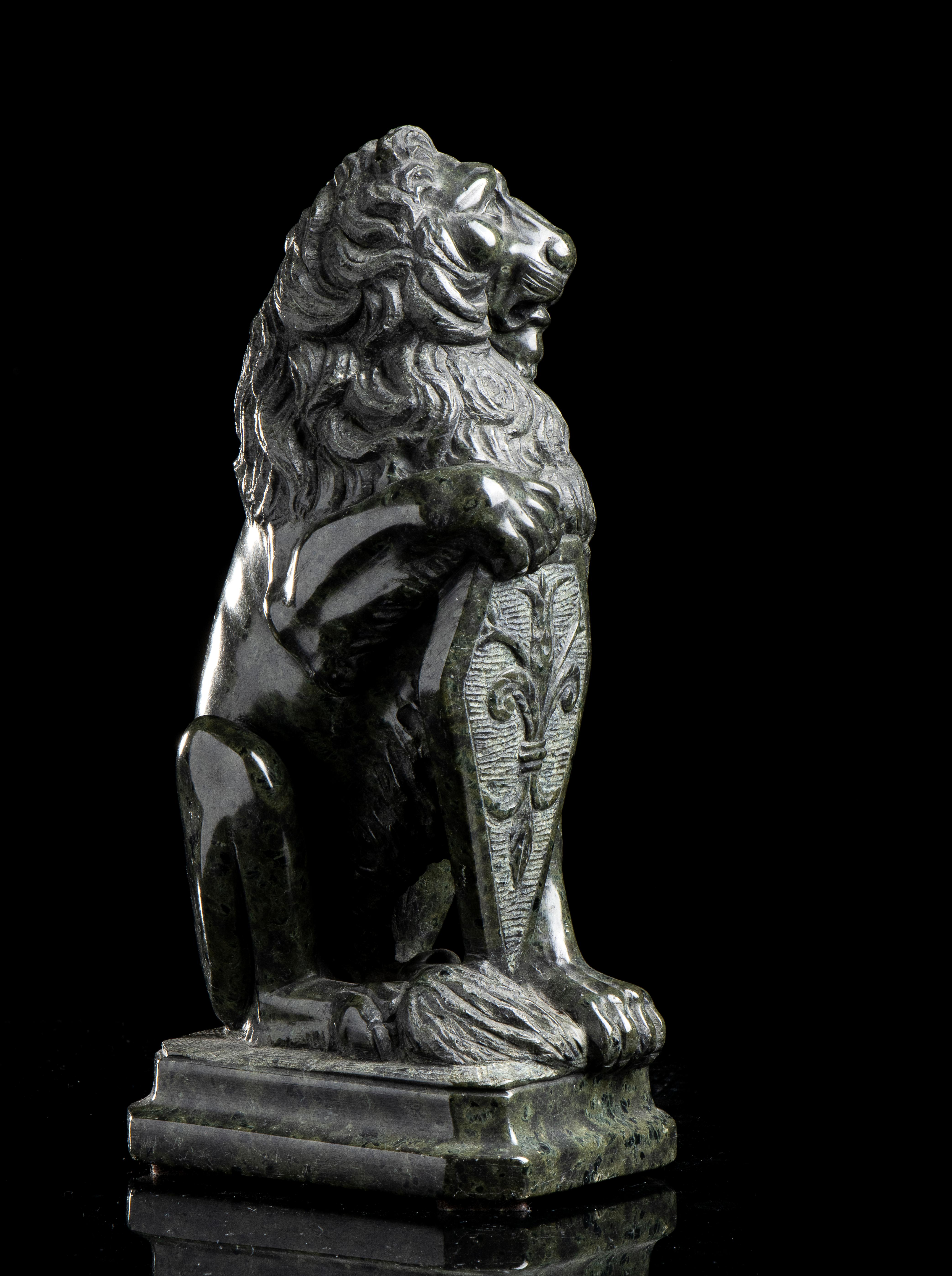 Sculpture of Lion 