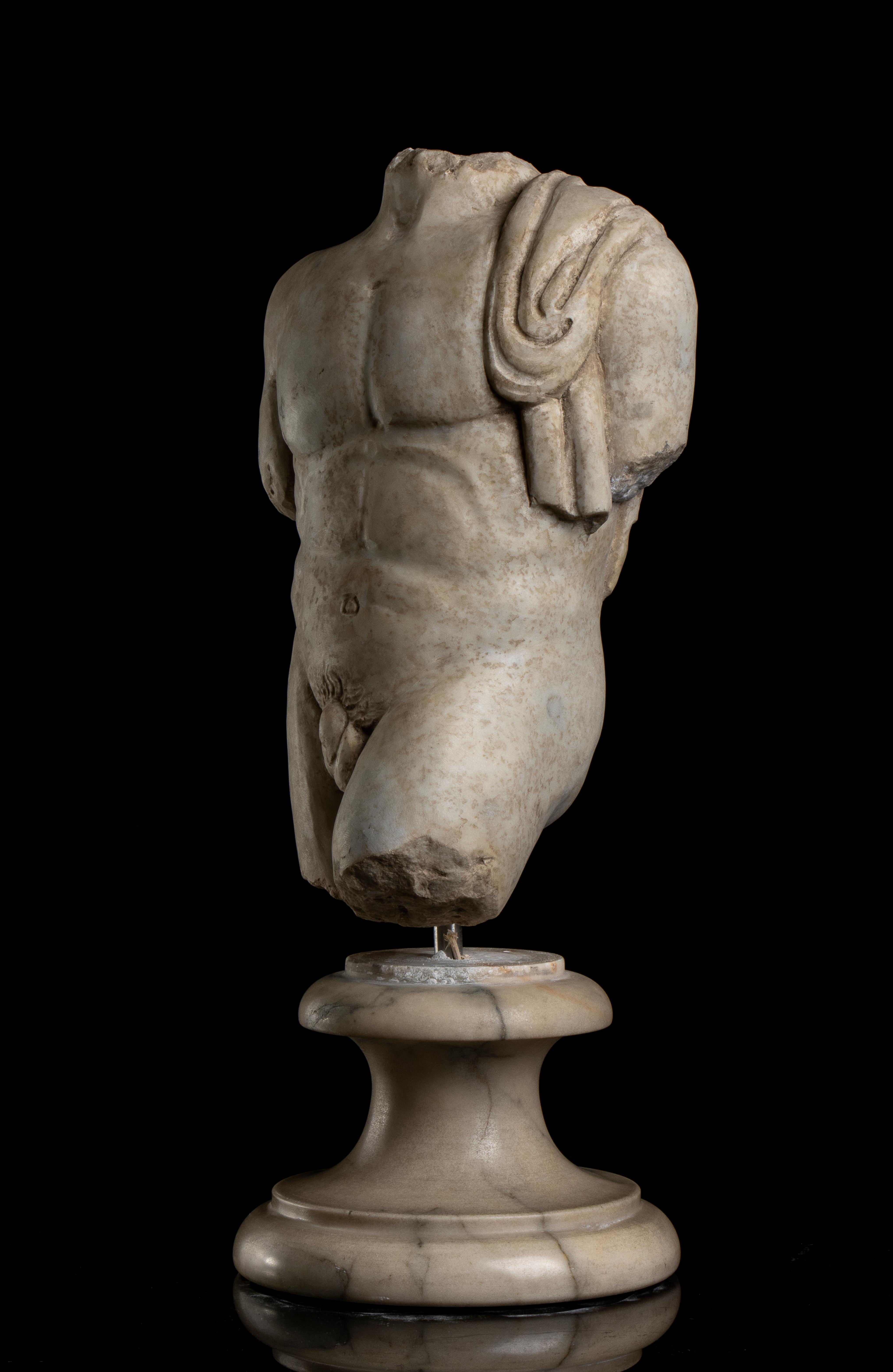 Skulptur Torso aus weißem Marmor der Herakel, Skulptur  Klassisch-klassisches italienisches Grand Tour-Stil  im Angebot 6