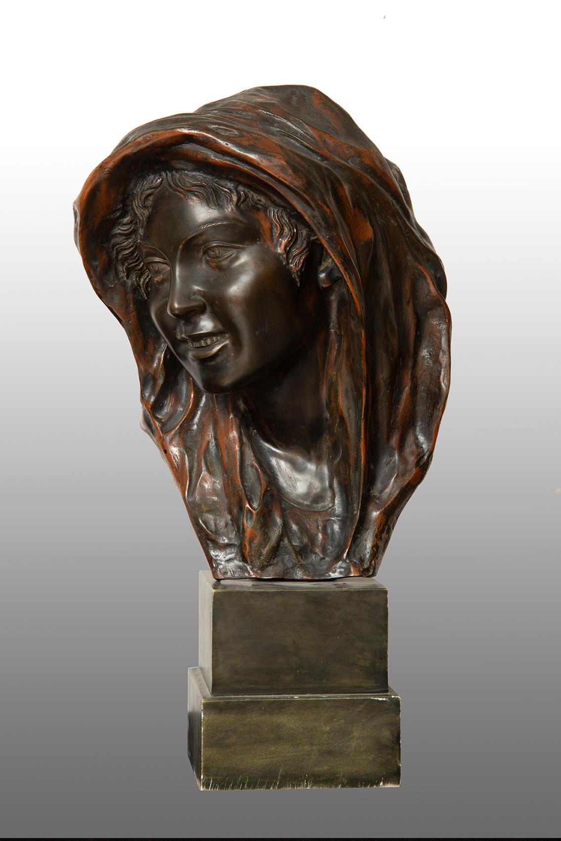 Figurative Sculpture Unknown - Sculpture ancienne en bronze représentant Anna, signée "Gemito", 19e siècle.