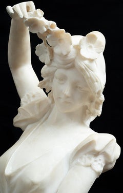 Scultura antica Napoleone III Francese in alabastro raffigurante donna con fiori