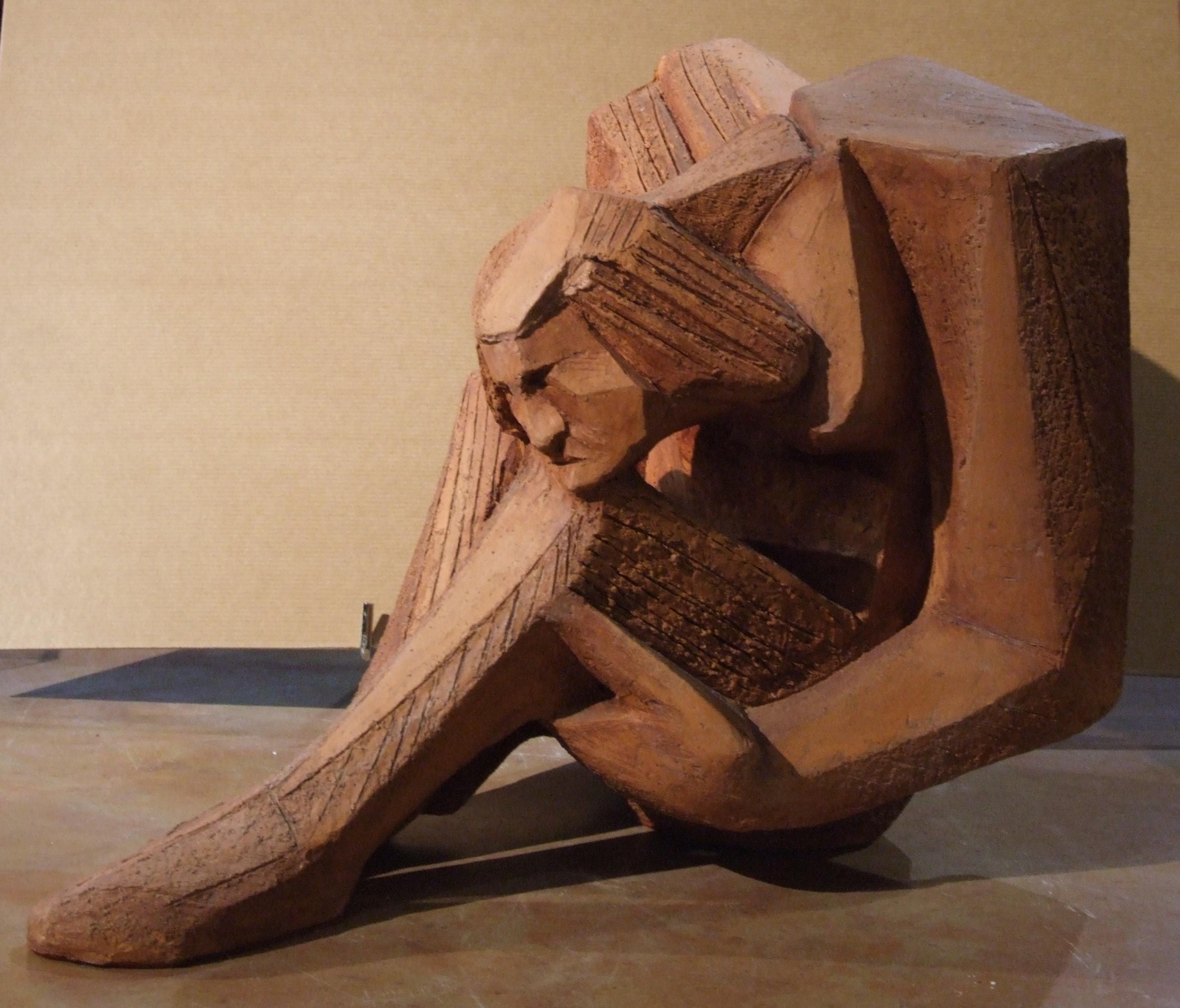 Unknown Figurative Sculpture - seated man,  '70s - clay sculpture, 36x30x23 cm.