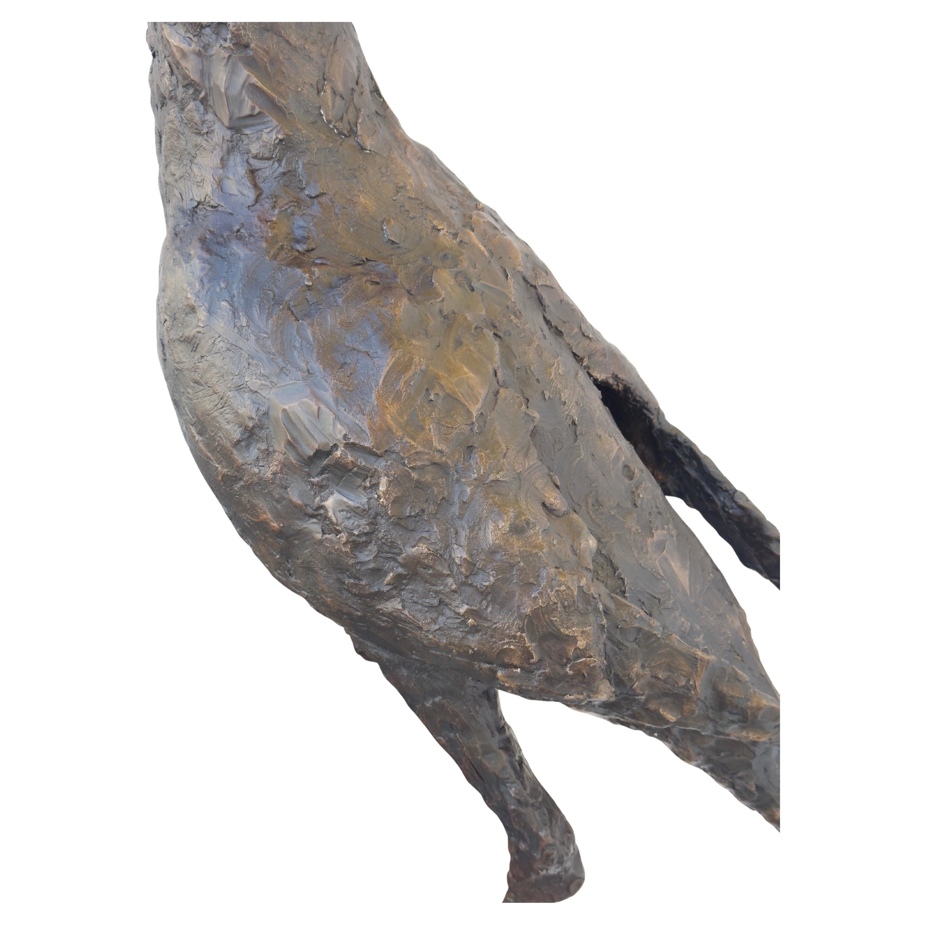 Escultura de bronce de pájaro grande en venta 3