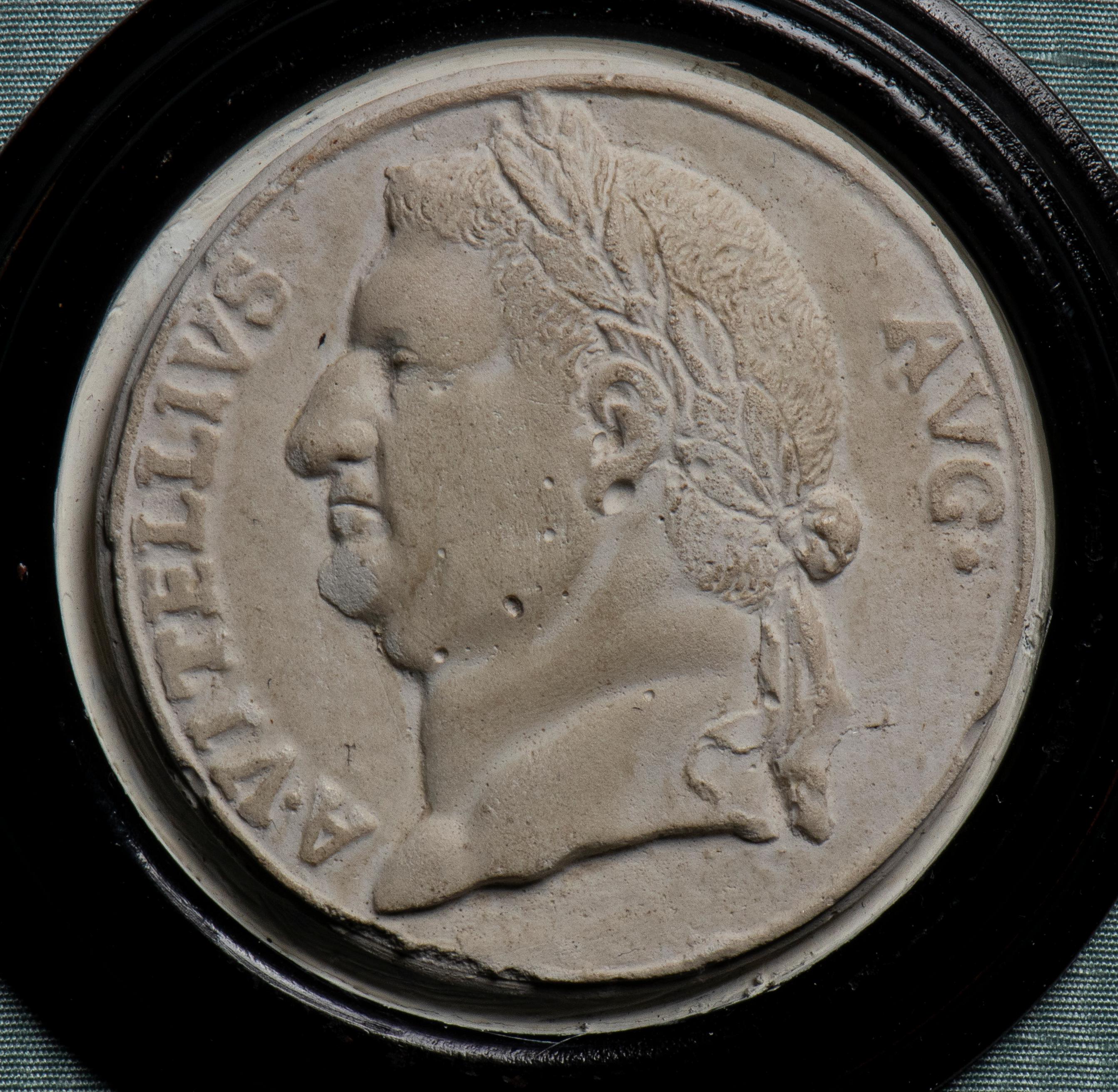 Set Of 5 Plaster Framed  Reliefs Of Romans 19th Century Grand Tour StyleItalian For Sale 10