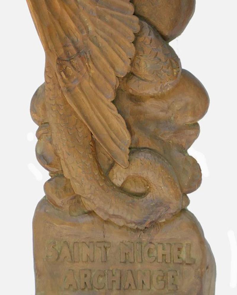 St. Michel Archangel-Skulptur von P Barlaud im Angebot 2