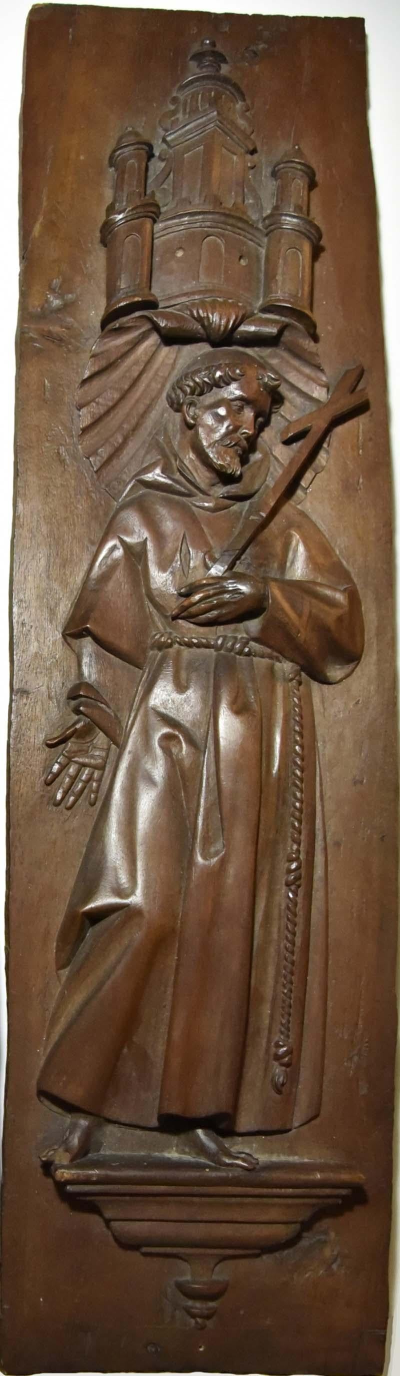 Stall panels around 1600, Bishop and St. Francis of Assisi - Brown Figurative Sculpture by Unknown