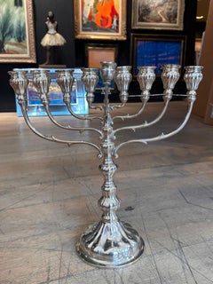 Chanukiah en argent sterling avec A David Un symbole intemporel de l'héritage juif