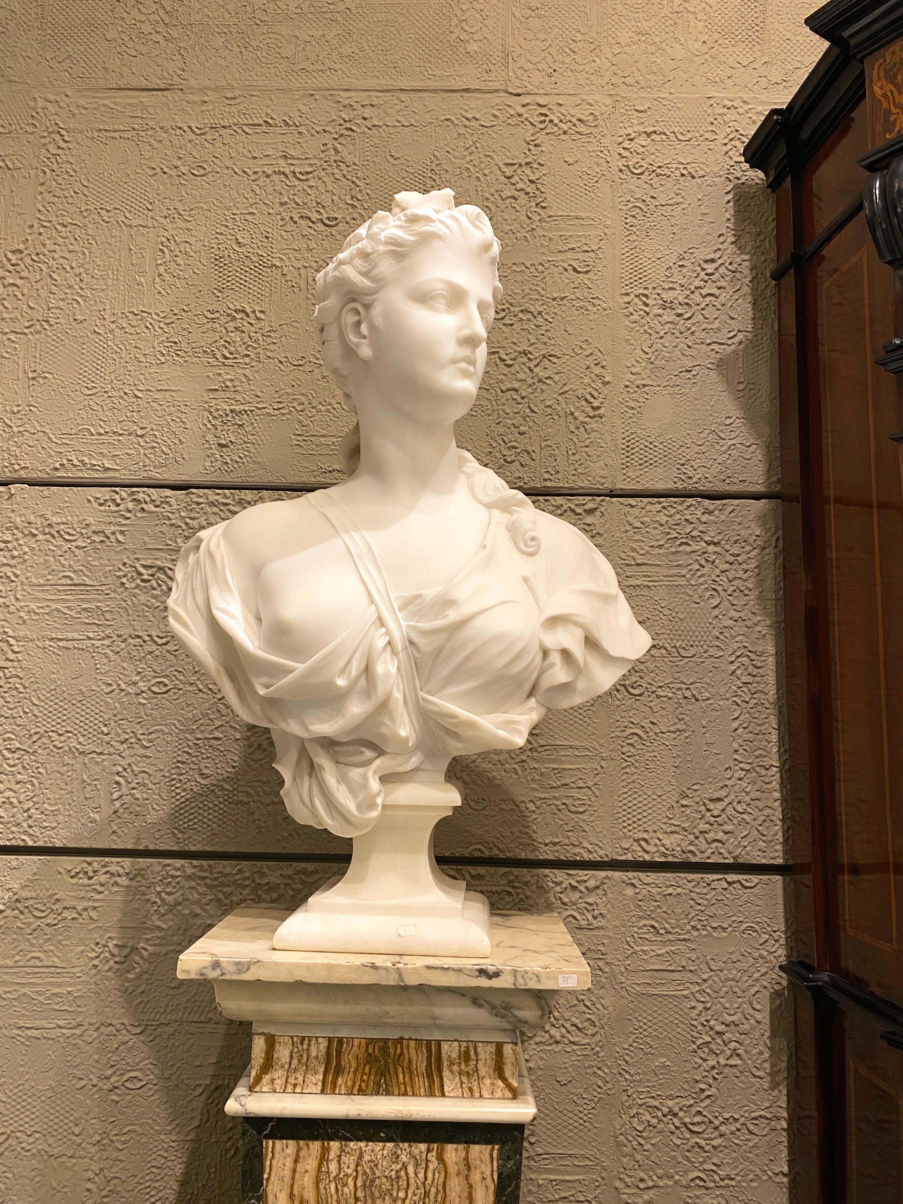 Superb Neoclassical White Marble Bust of Flora France 1850 ' For Sale 2