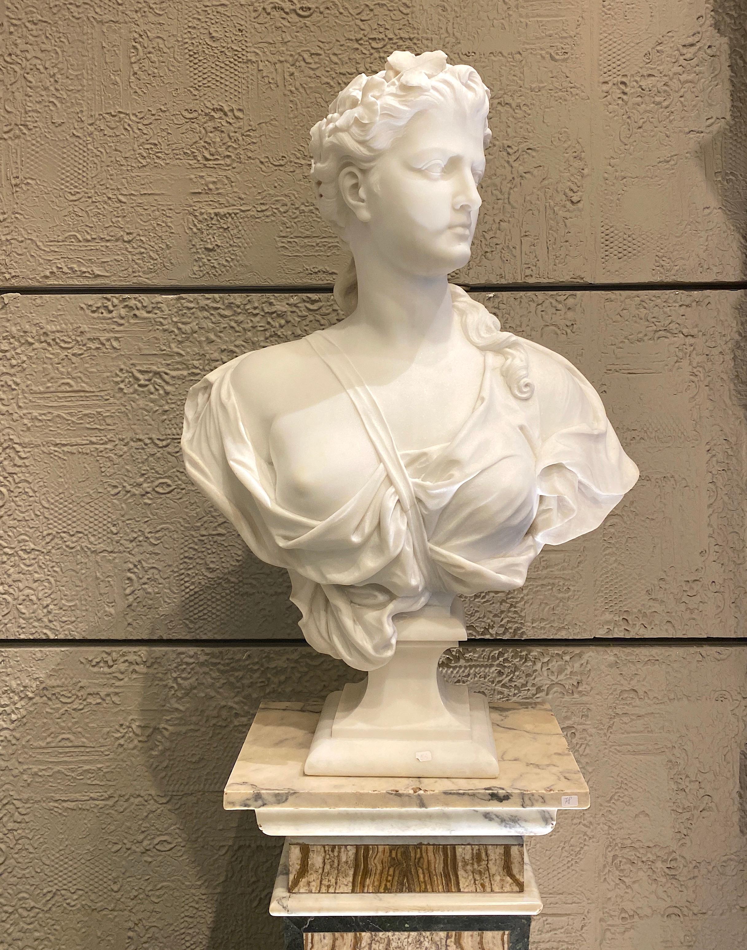 Superb Neoclassical White Marble Bust of Flora France 1850 ' For Sale 4