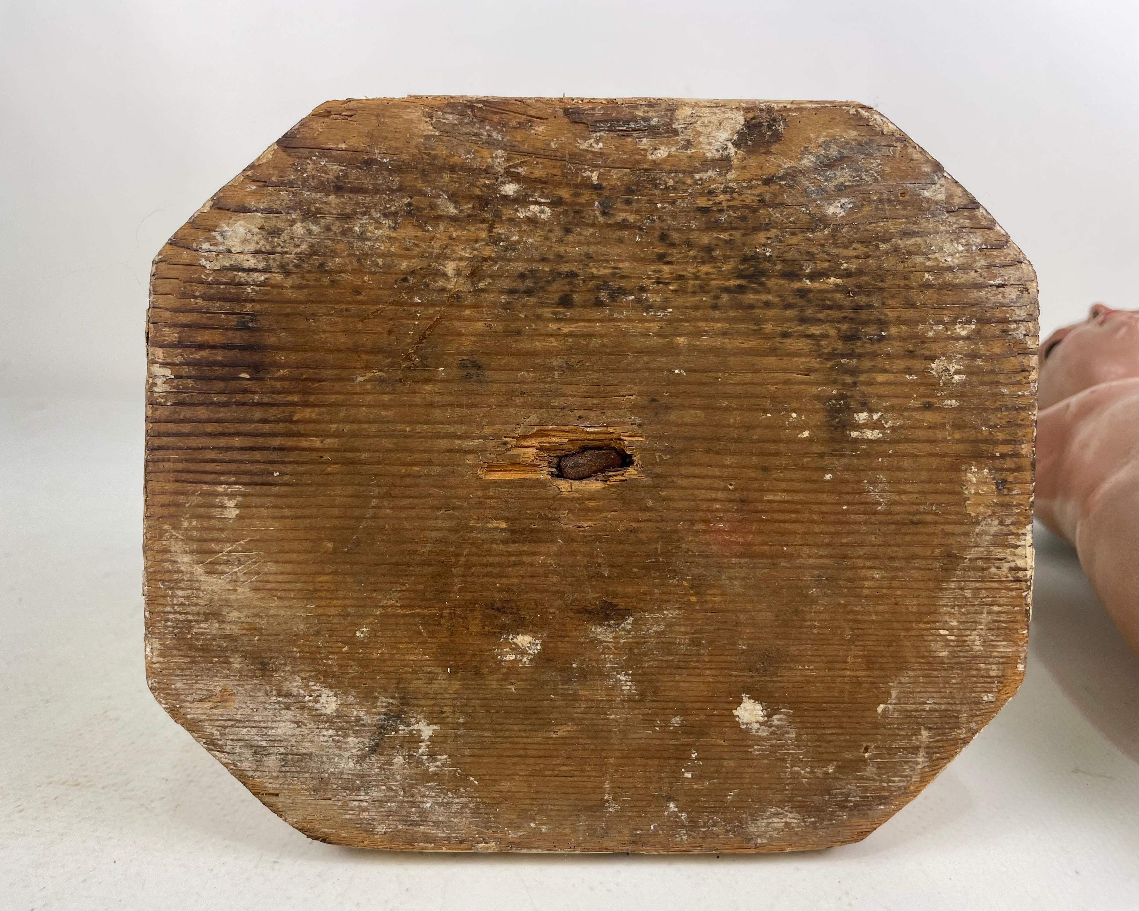 Talla Antigua de San Juan Bautista Niño con Cruz de Plata  – Siglo XVIII/XIX For Sale 12