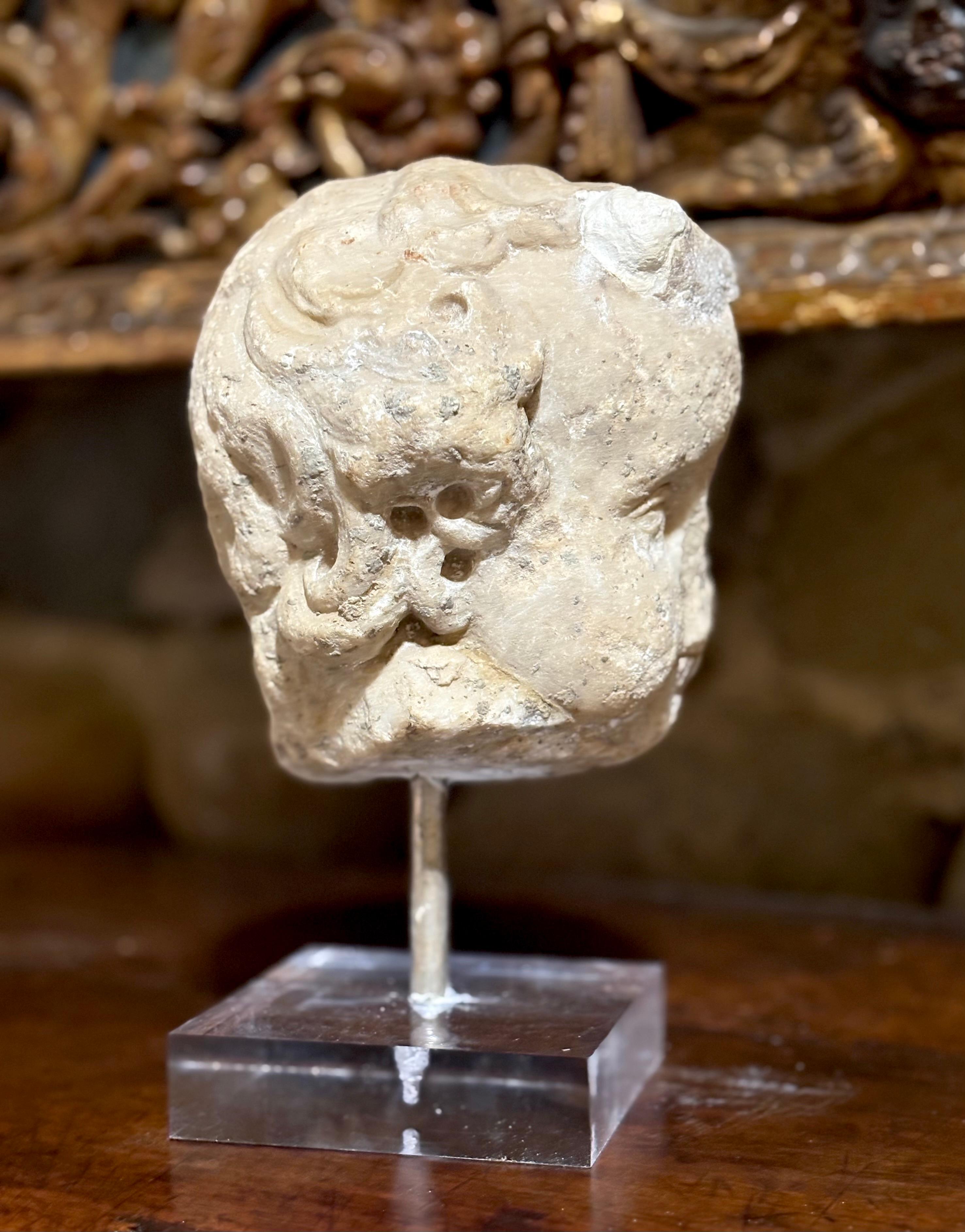 Kopf eines Putto in römischem Barockmarmor 17. Jahrhundert Italienische Schule im Angebot 8