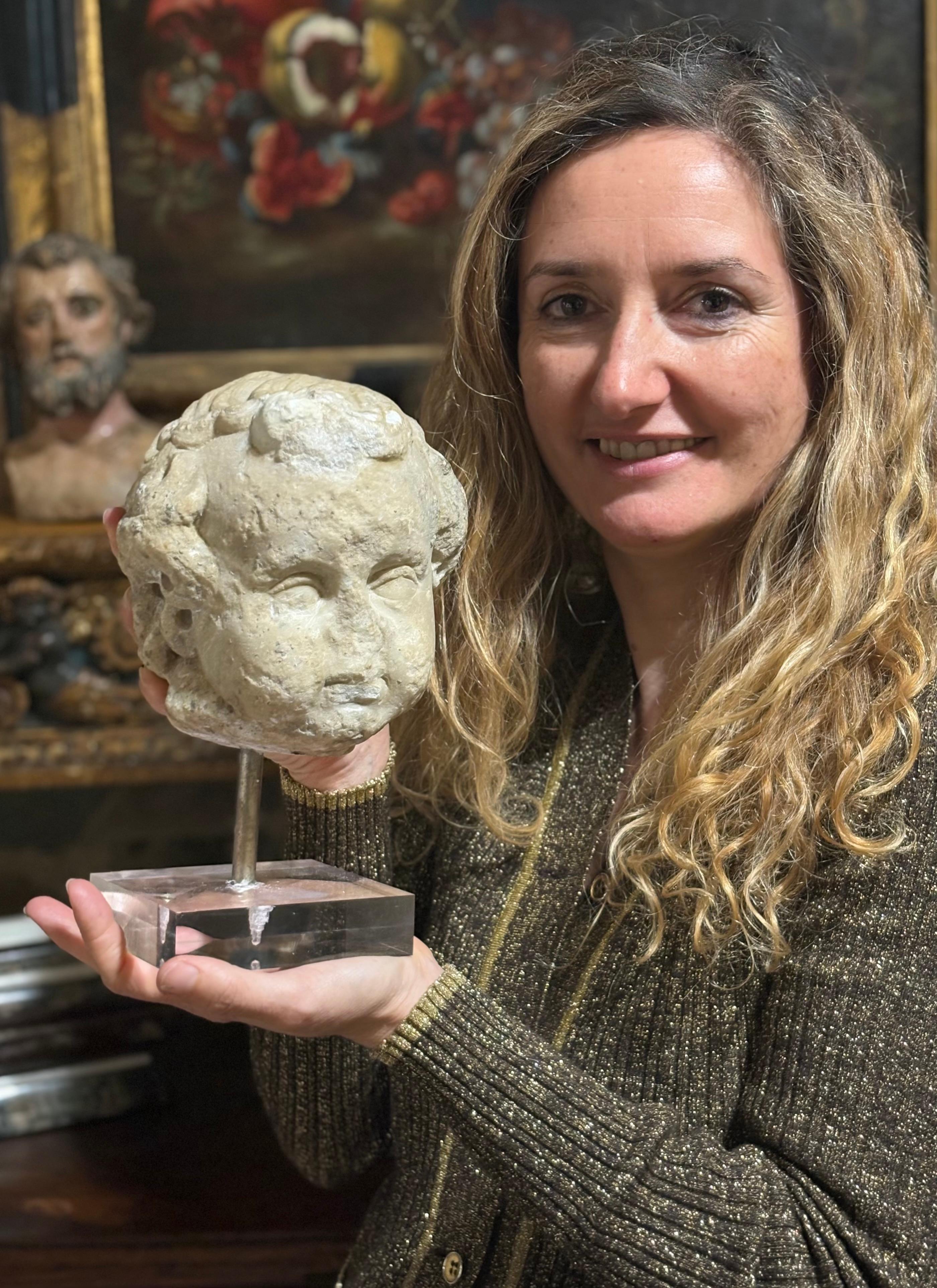 Kopf eines Putto in römischem Barockmarmor 17. Jahrhundert Italienische Schule im Angebot 10