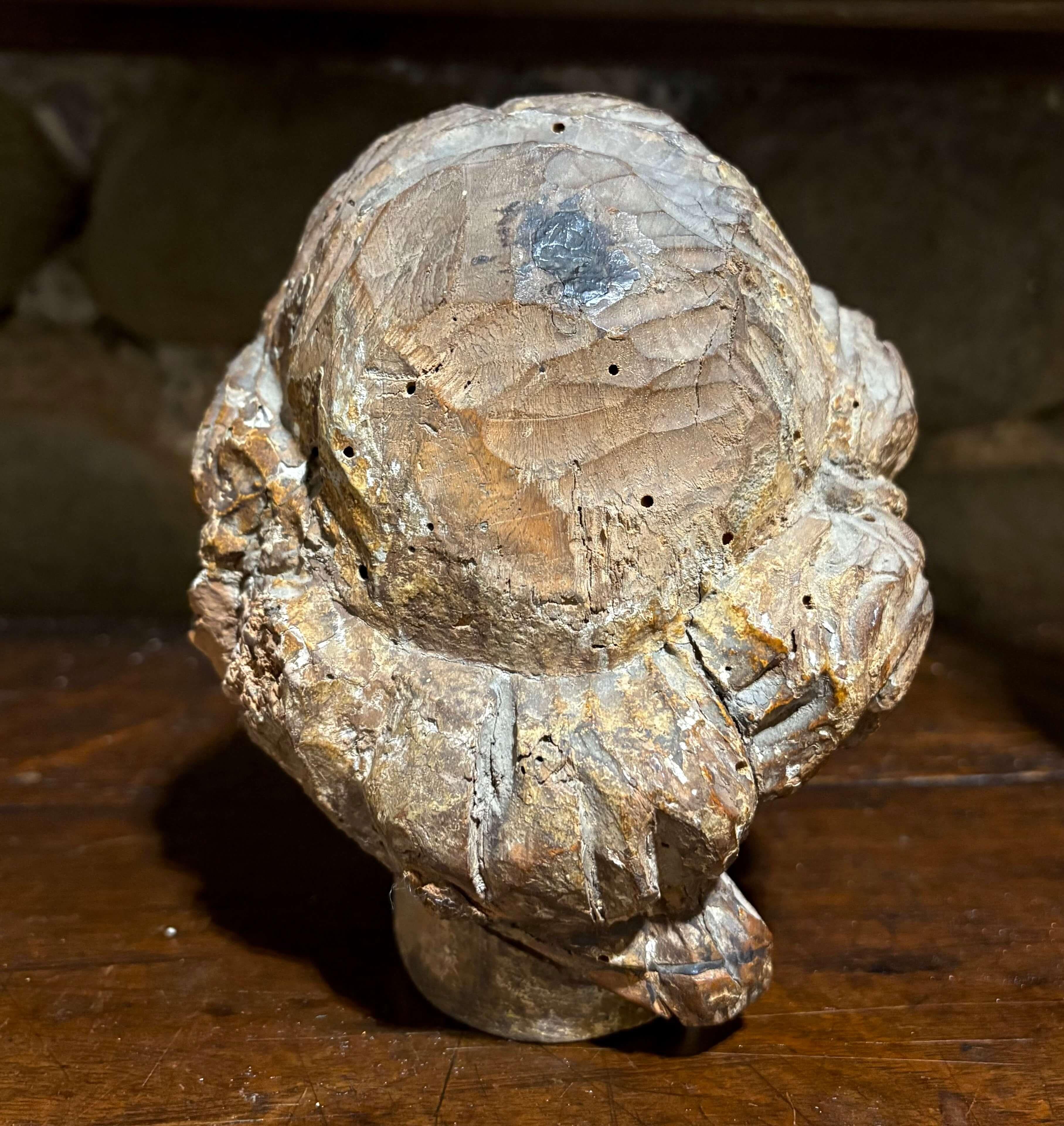 Frauenkopf Eichenholzskulptur Frankreich zweite Hälfte 16 im Angebot 1
