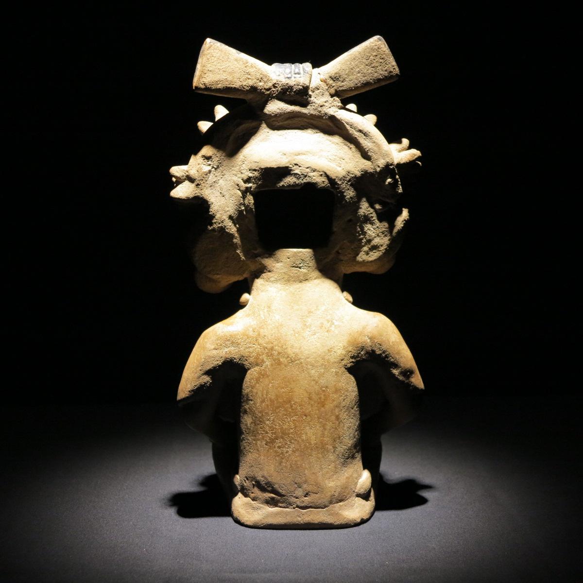 Figure of a Chanting Warrior
Ceramic with bitumen highlights
300-600 CE (Classic Period)
Mexico, Veracruz, possibly Nopiloa
Veracruz Culture

Pre-Columbian, Mexico, Vera Cruz culture, also known as Totonac (Totonaca), Remojadas, ca. 300 to 600 CE. A