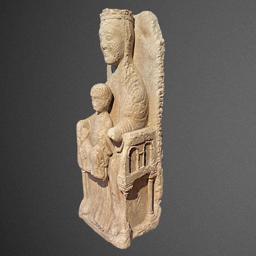 Vierge en majesté assise romane. Sedes Sapientiae. - Sculpture Medievale di Unknown