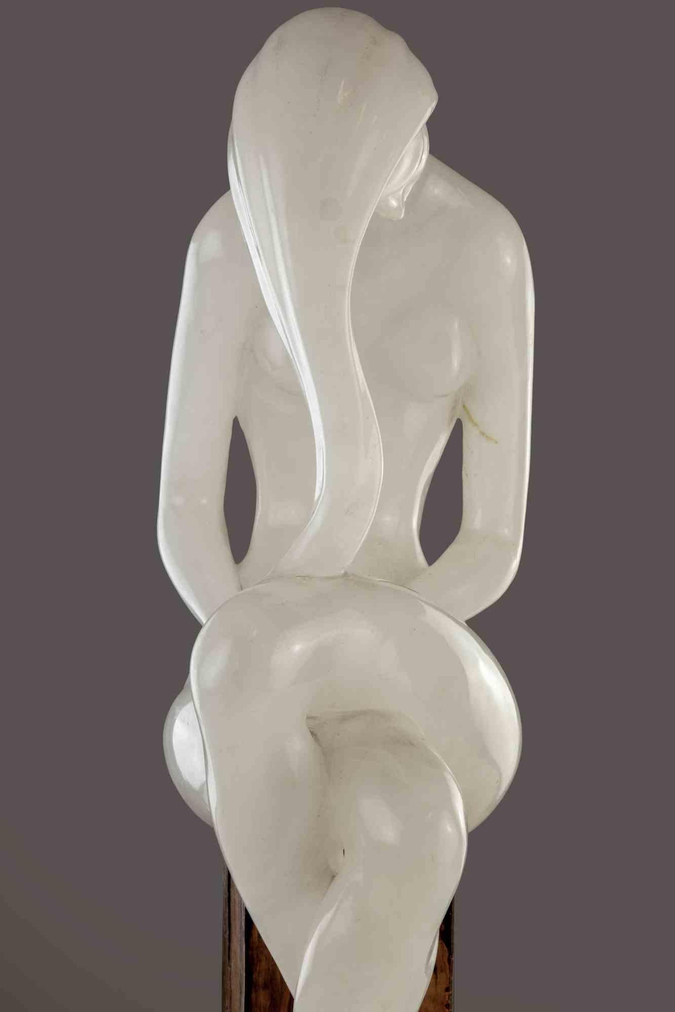 Scultura in alabastro d'epoca - Fine del XX secolo in vendita 3