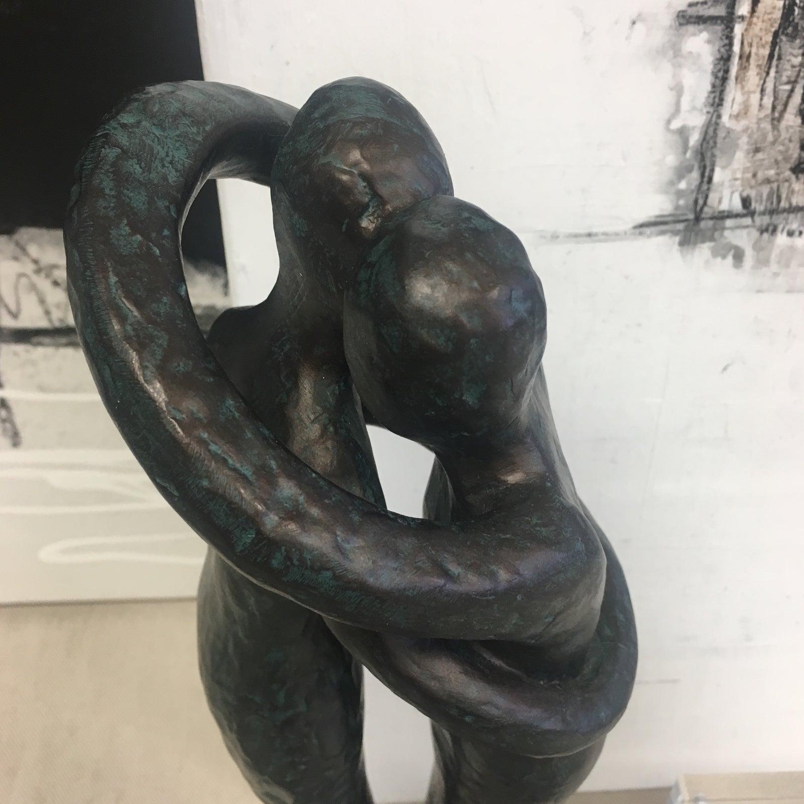 Vintage Figurative Embrassing Couple Statue  - Black Figurative Sculpture by Unknown