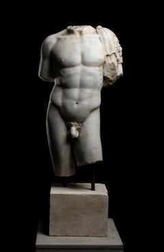 Sculpture italienne d'Hercule en marbre blanc de Carrare du 20ème siècle