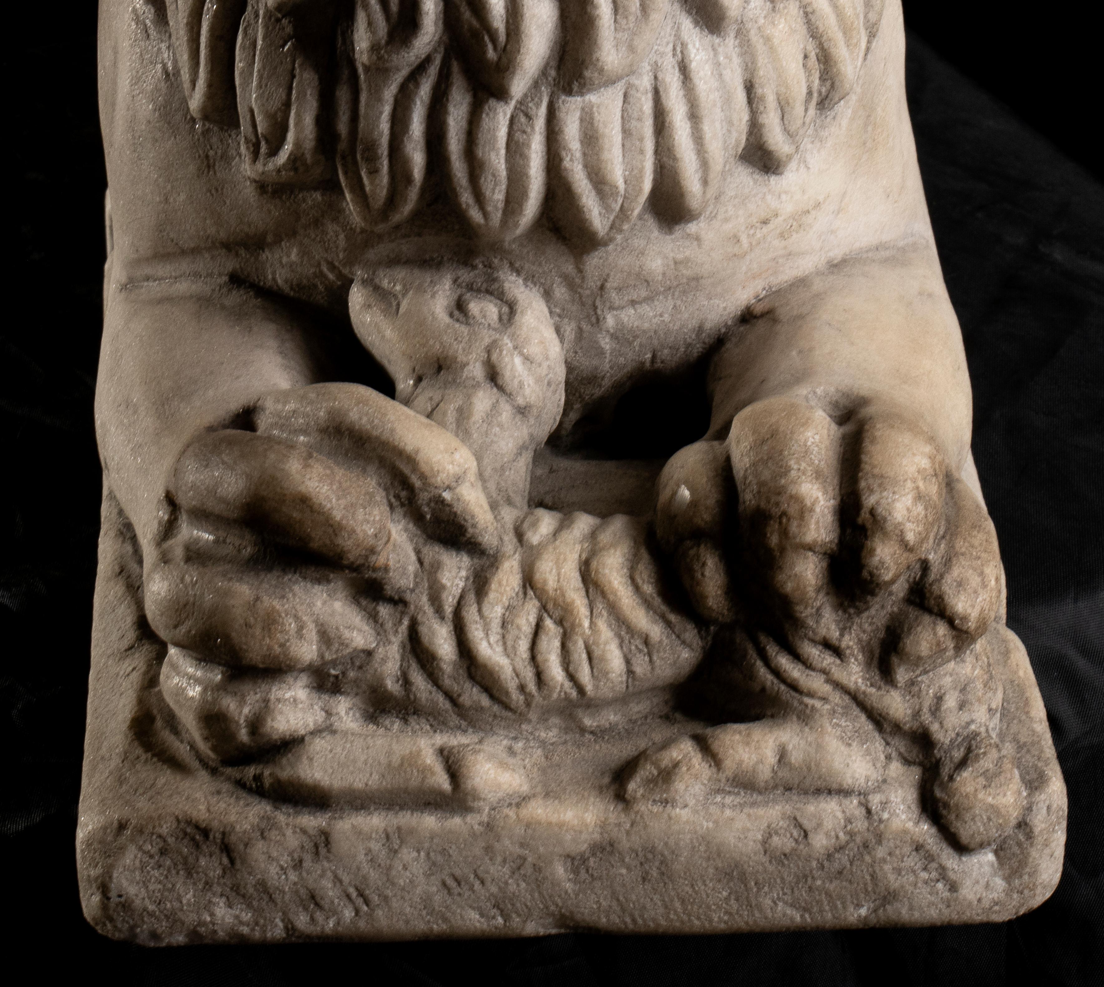 White Marble Figurative Sculpture Stylophore Lion Central Italy 19th Century 6