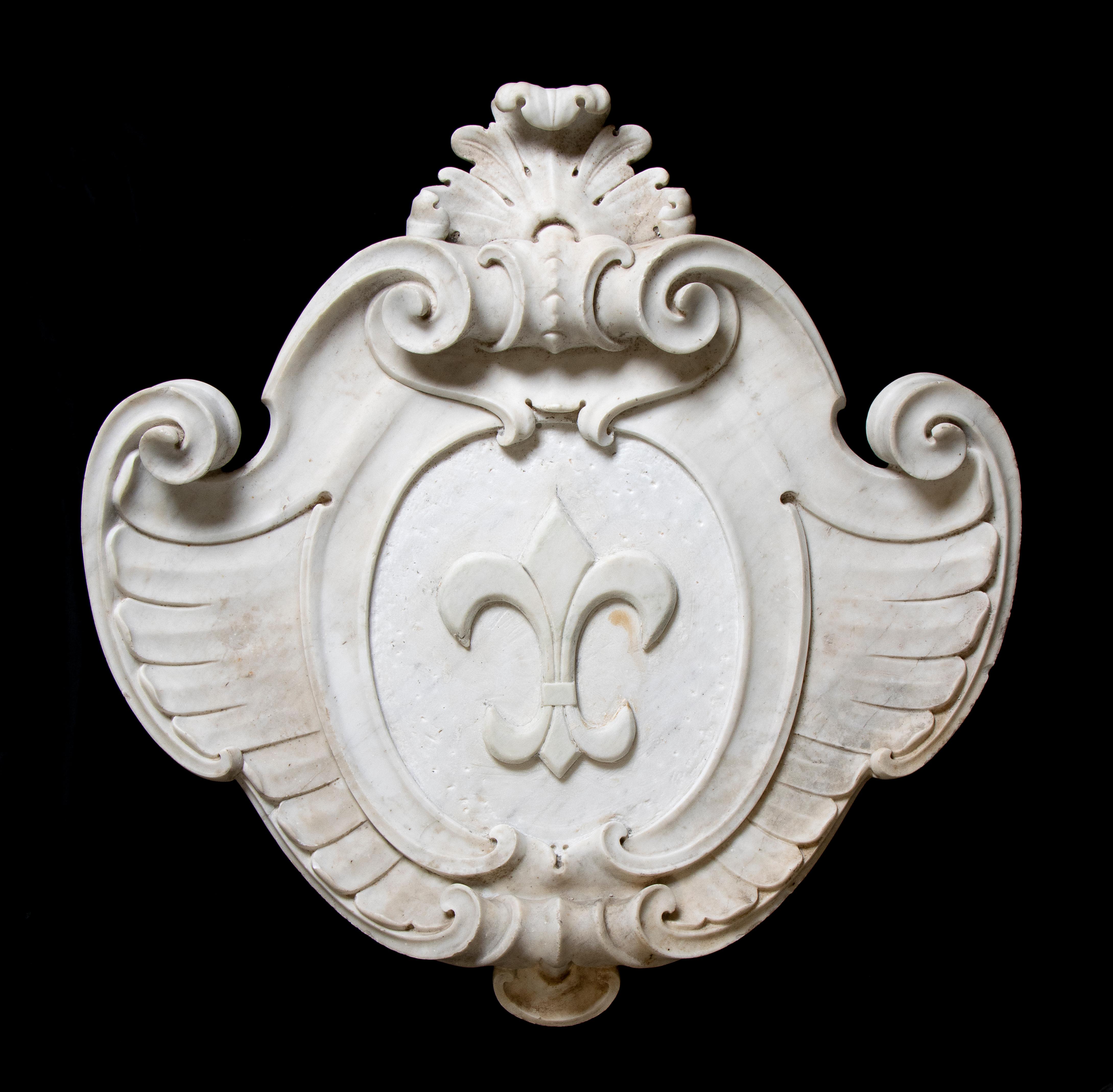 Unknown Figurative Sculpture - White Marble Sculpture Coat Of Arm With Fleur-de-lis 