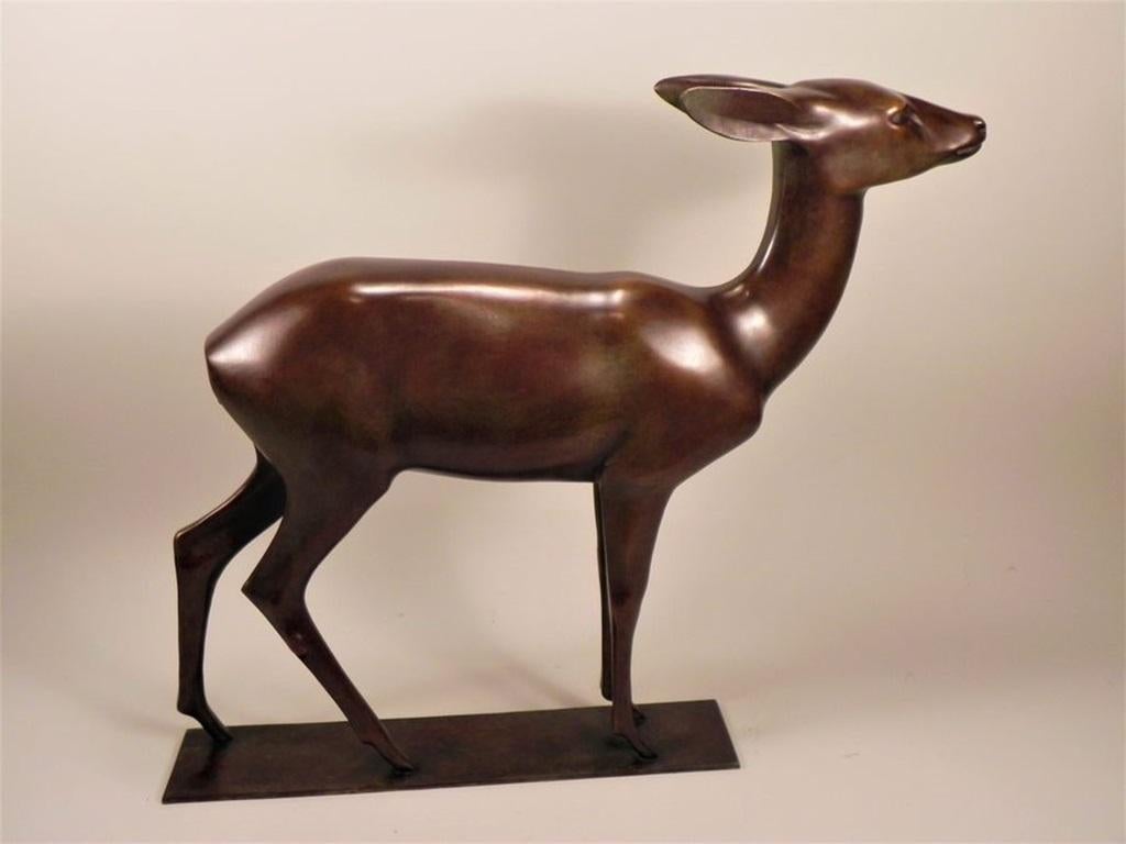 Figurative Sculpture Unknown - Wilhelm KRIEGER (A) (1877-1945) Cerf Vers 1920