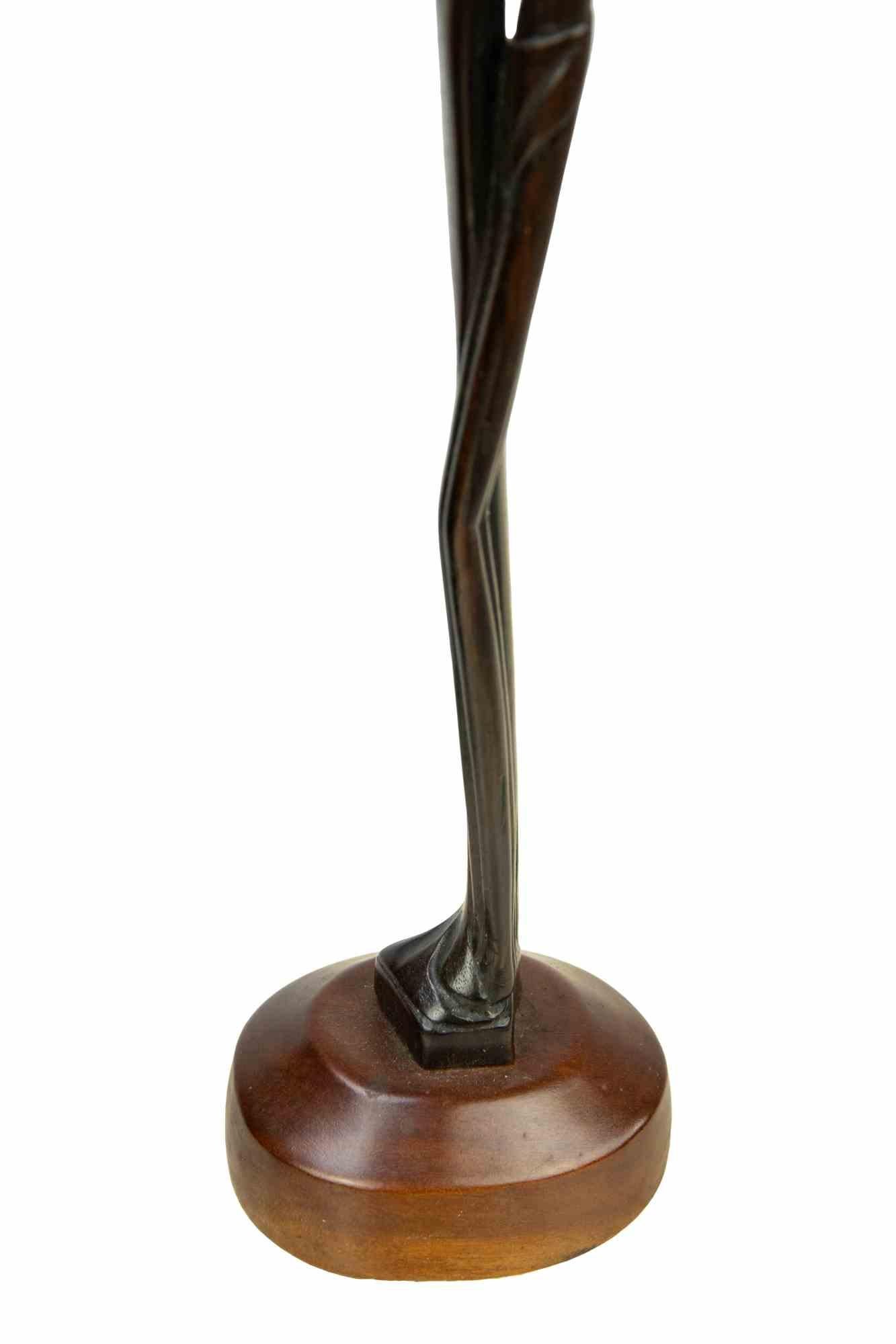 Femme - Sculpture - Milieu du 20e siècle en vente 1