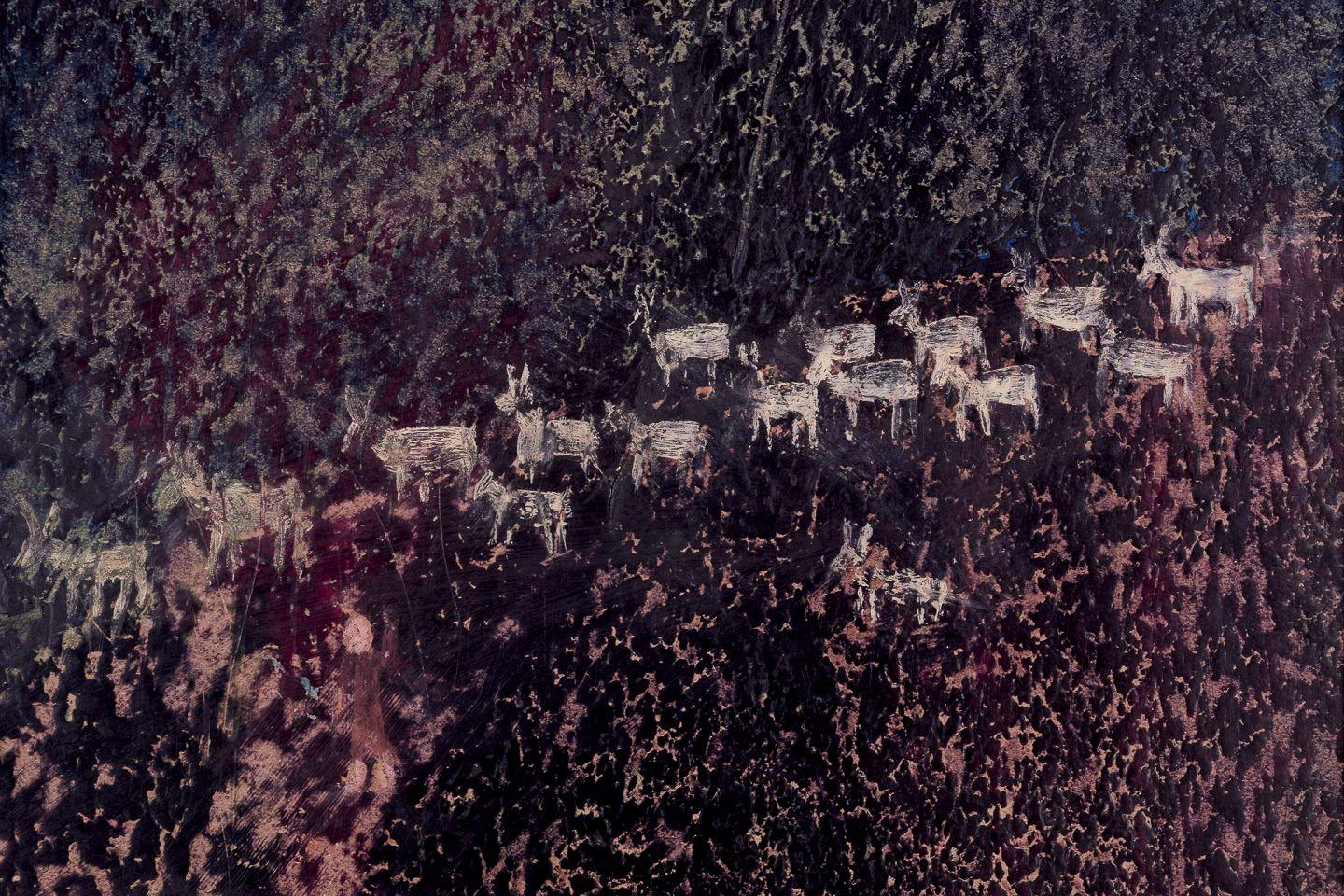 Autre Artistics suédois inconnu. Techniques mixtes sur carton. Troupeau de rennes dans un paysage nocturne en vente