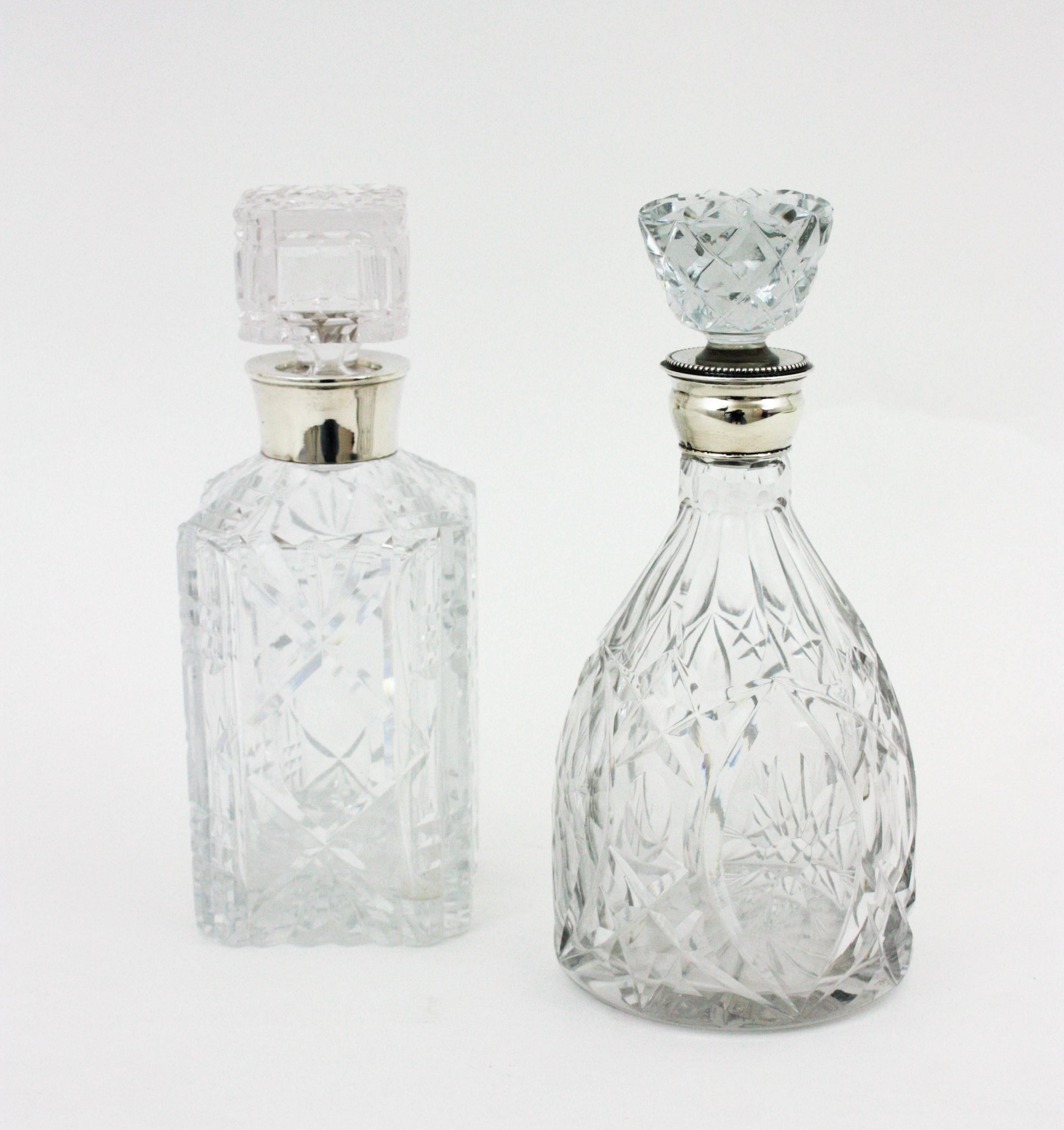 Pair of Cut Crystal and Silver Liqueur Drinks Decanters In Good Condition For Sale In Barcelona, ES