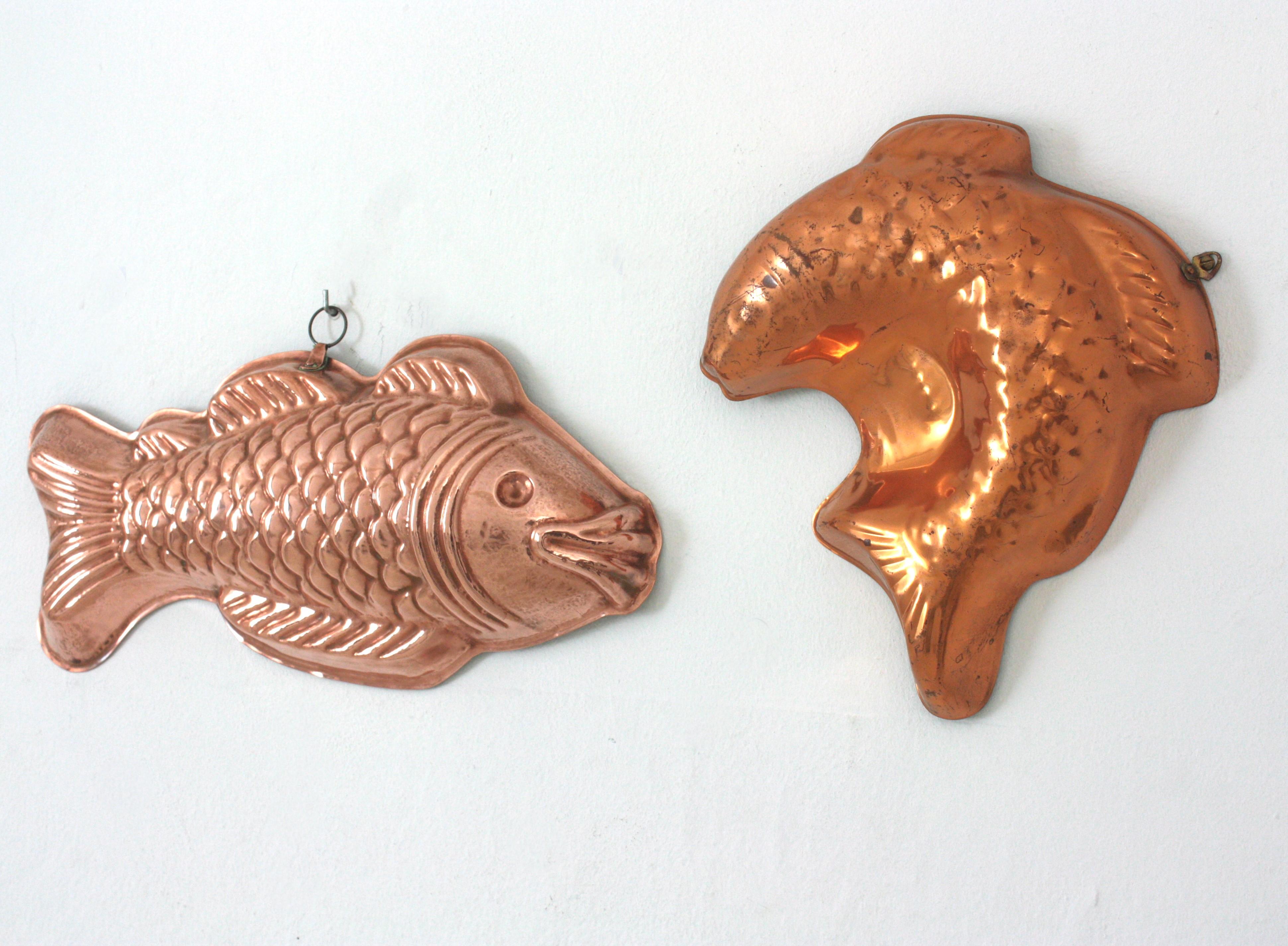 Portuguese Unmatching Pair of Fish Copper Molds, Portugal, 1940s For Sale