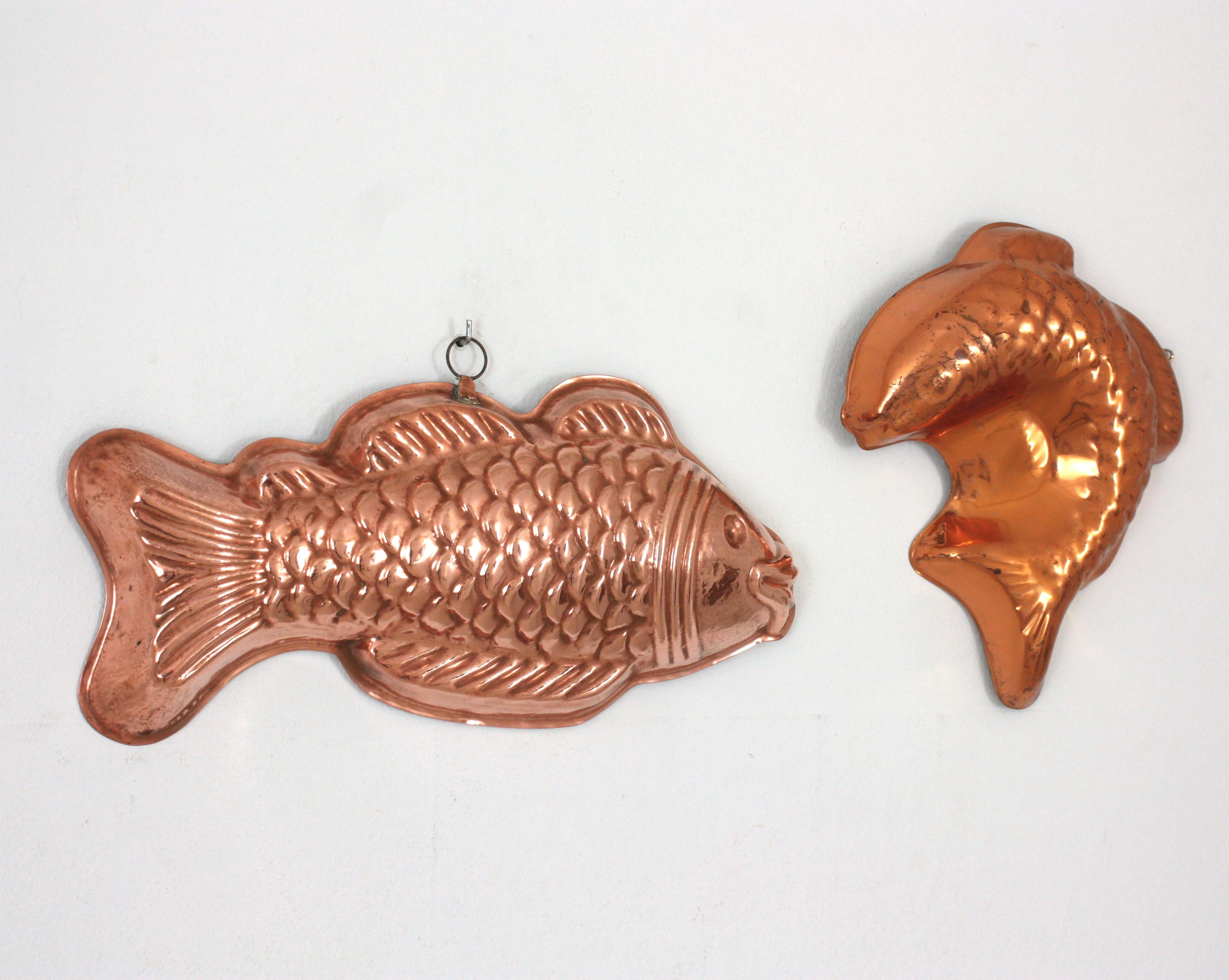 20th Century Unmatching Pair of Fish Copper Molds, Portugal, 1940s For Sale
