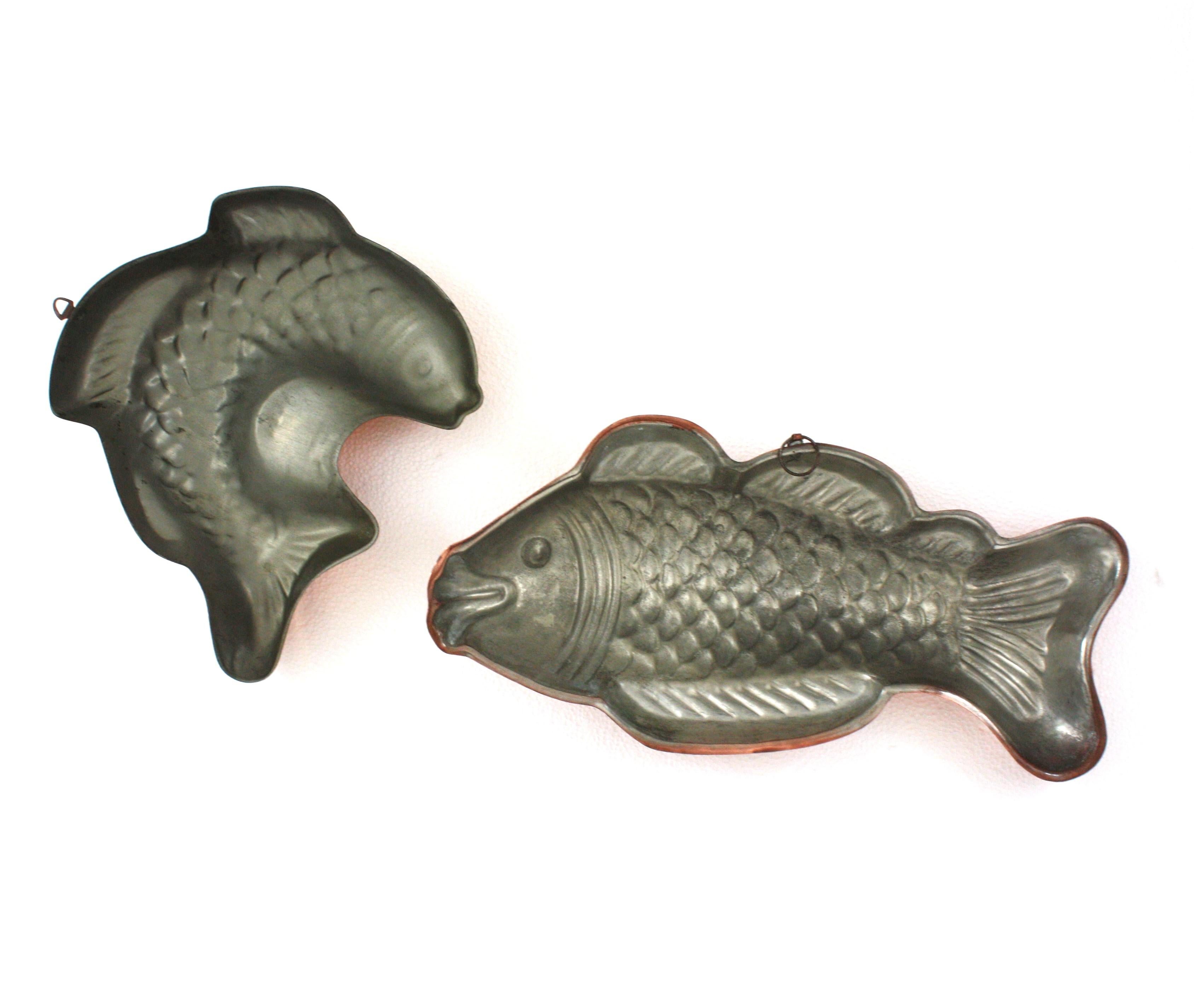 Unmatching Pair of Fish Copper Molds, Portugal, 1940s For Sale 2