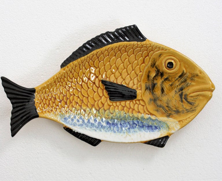 Unmatching Pair of Glazed Ceramic Fish Plates Wall Decorations or