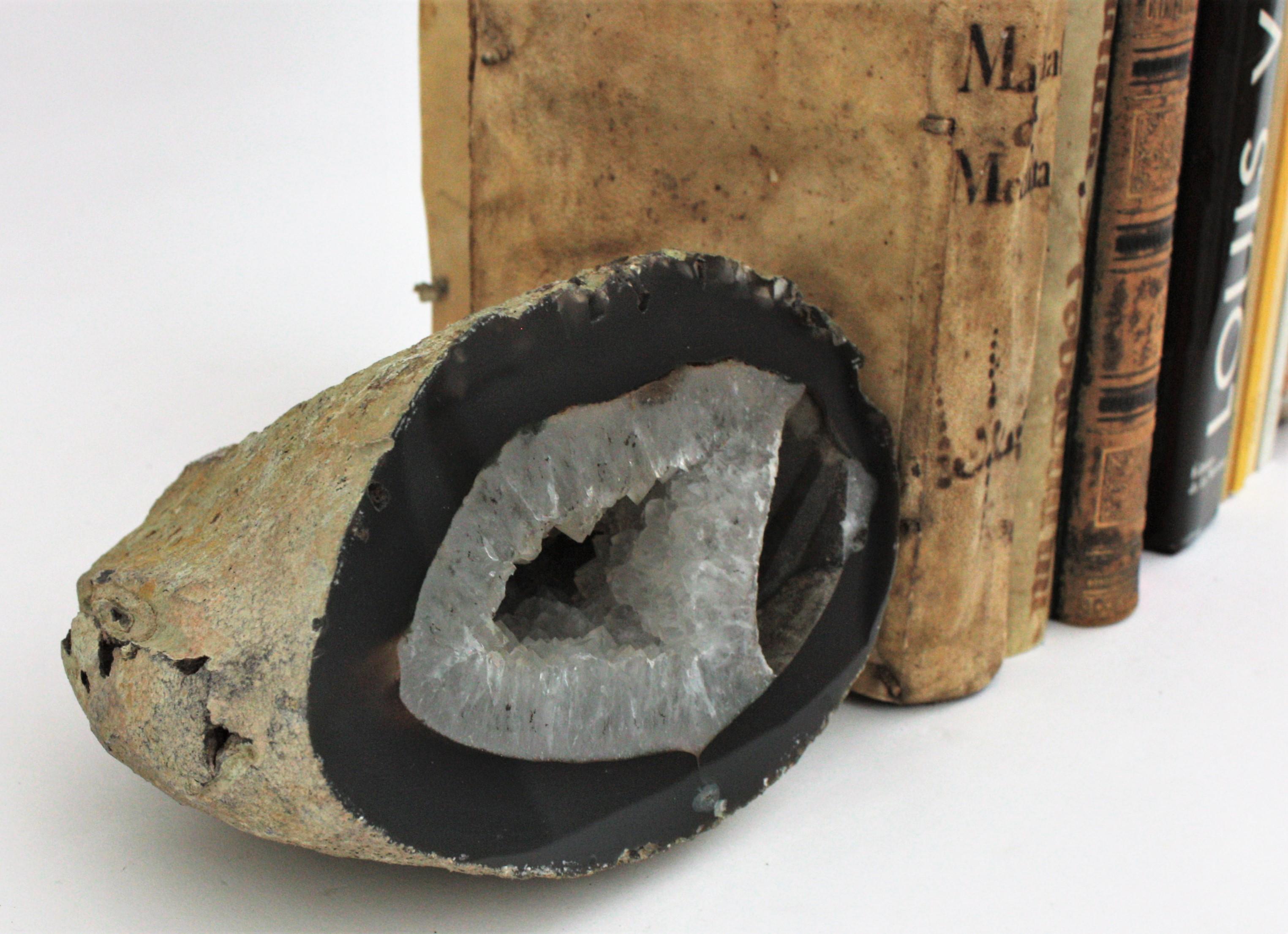 Coppia di fermalibri in quarzo e ametista con geode di pietra minerale non corrispondenti in vendita 7