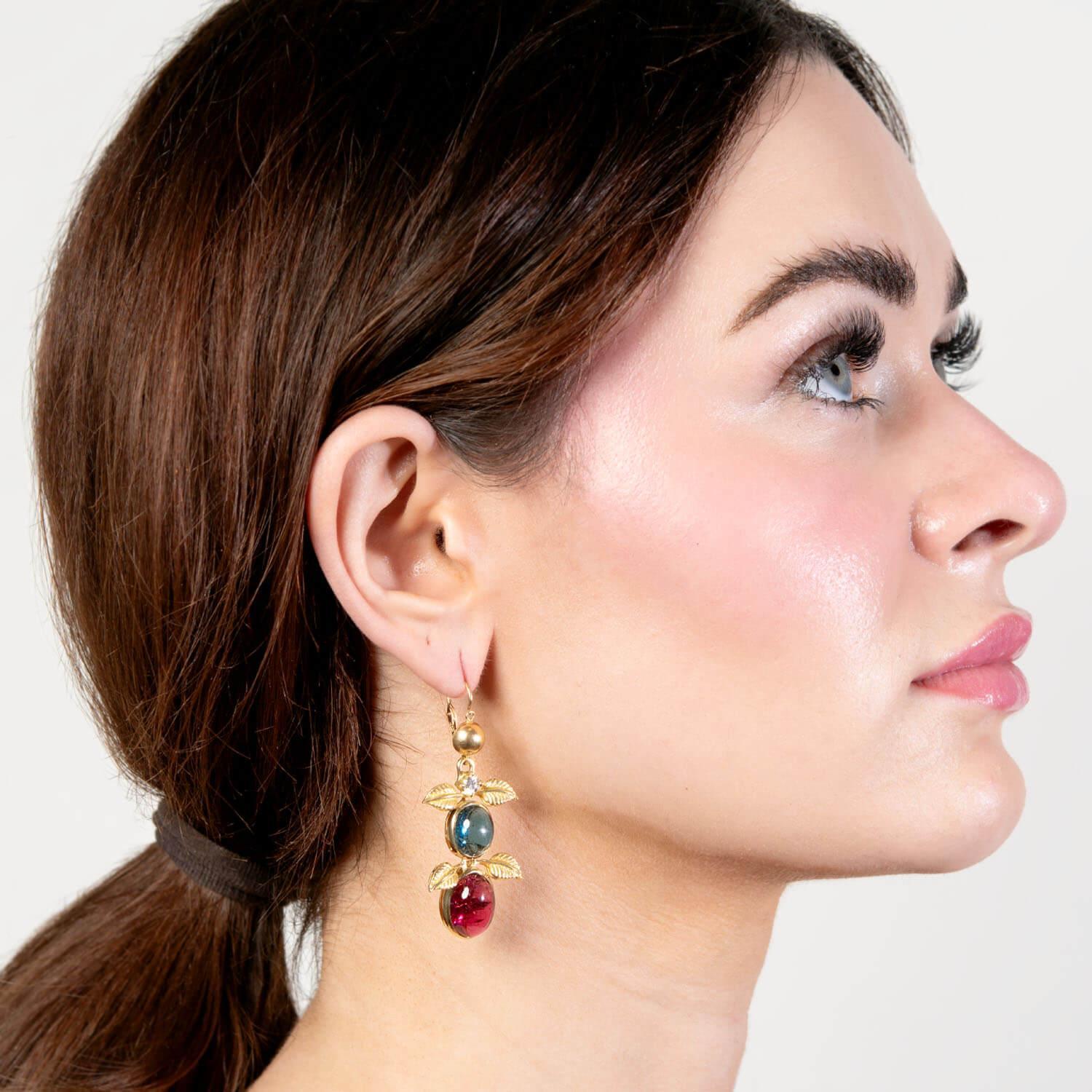 UNO A ERRE Estate 18k Tourmaline, Rubellite et Diamants Pendants d'oreilles feuillage Pour femmes en vente