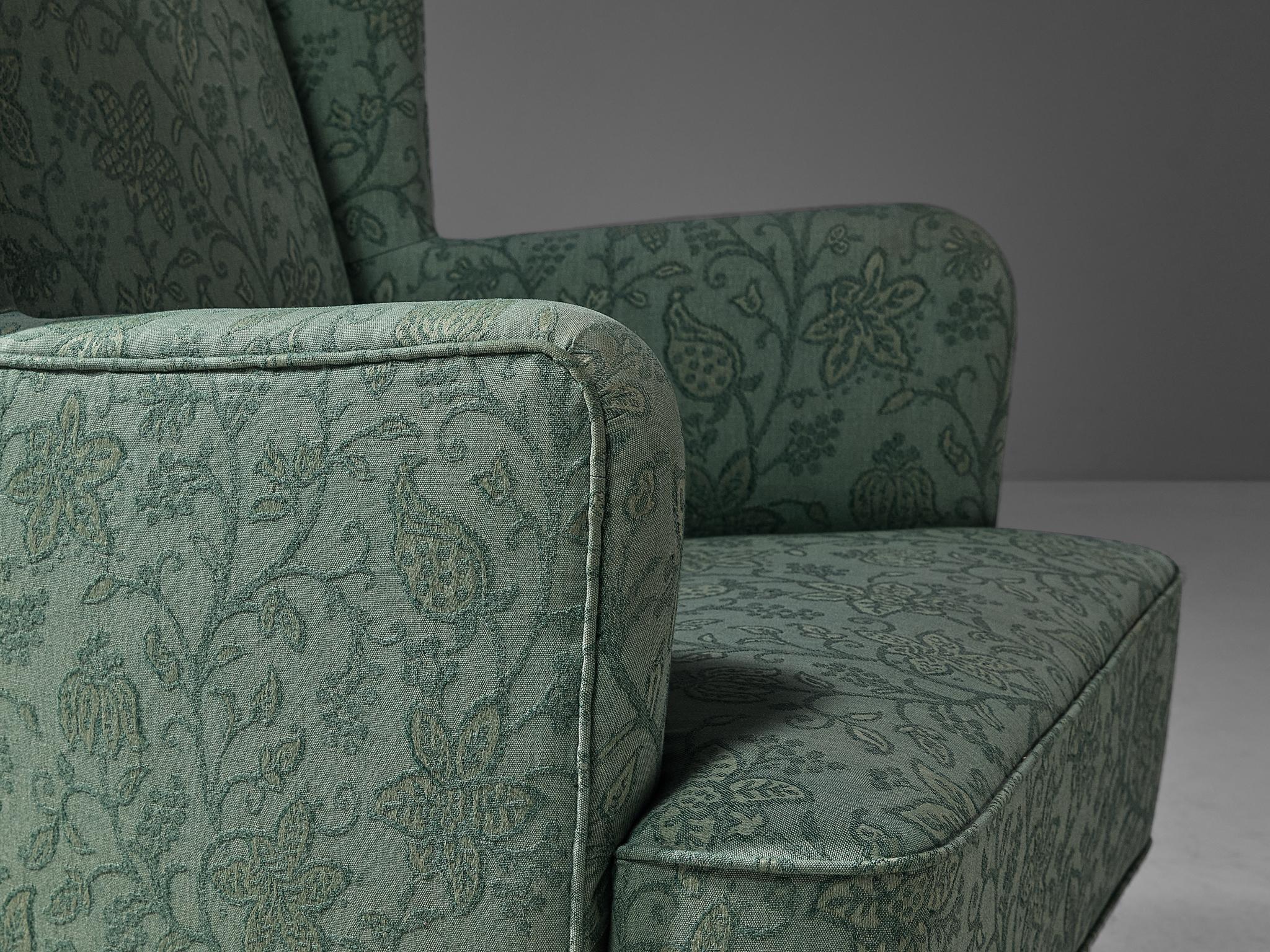 Uno Åhrén and Björn Trägårdh (Attr.) Wing Back Chair in Green Upholstery  In Good Condition For Sale In Waalwijk, NL