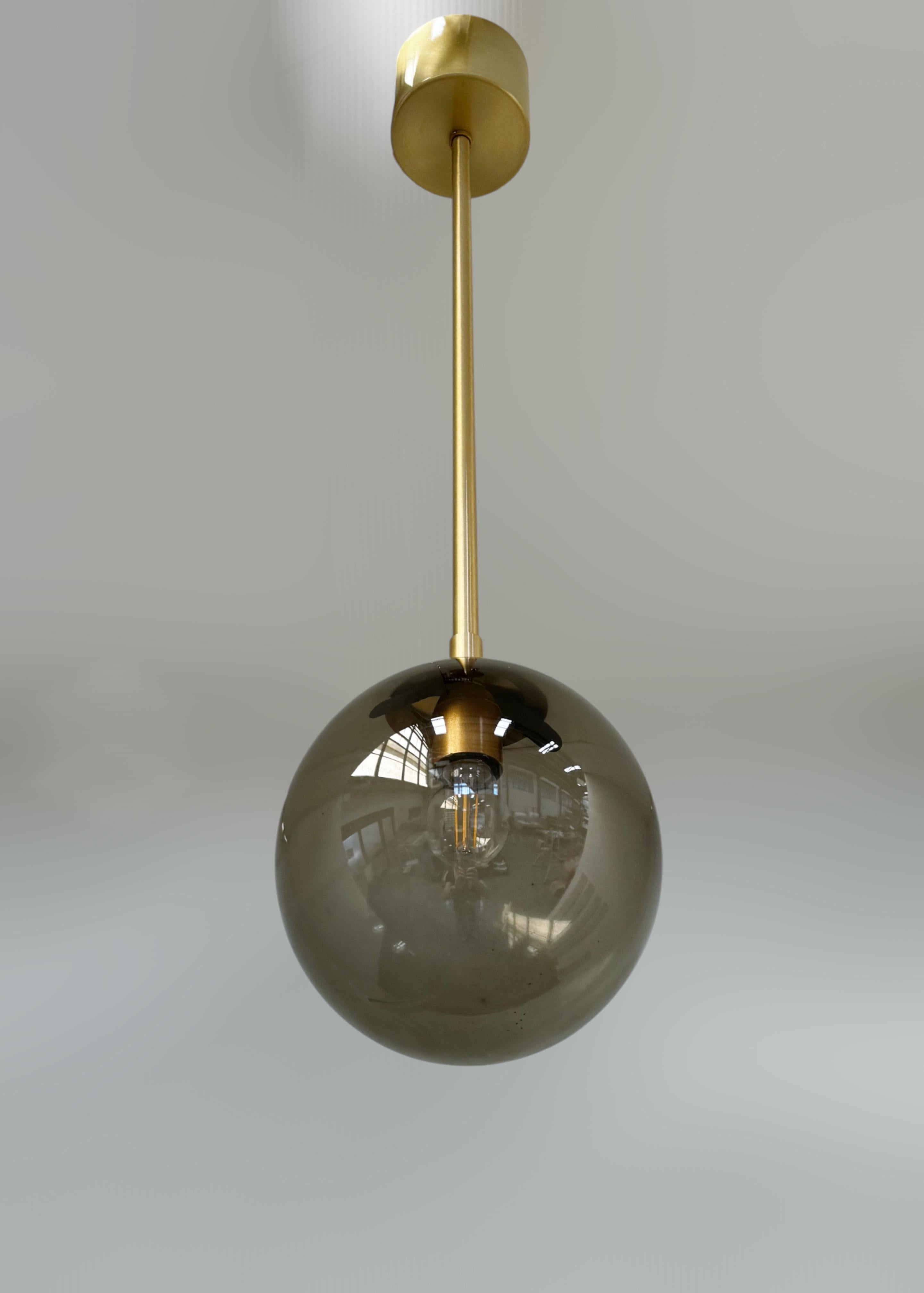 Colgante UNO GLOBE de Fabio Ltd Italiano en venta