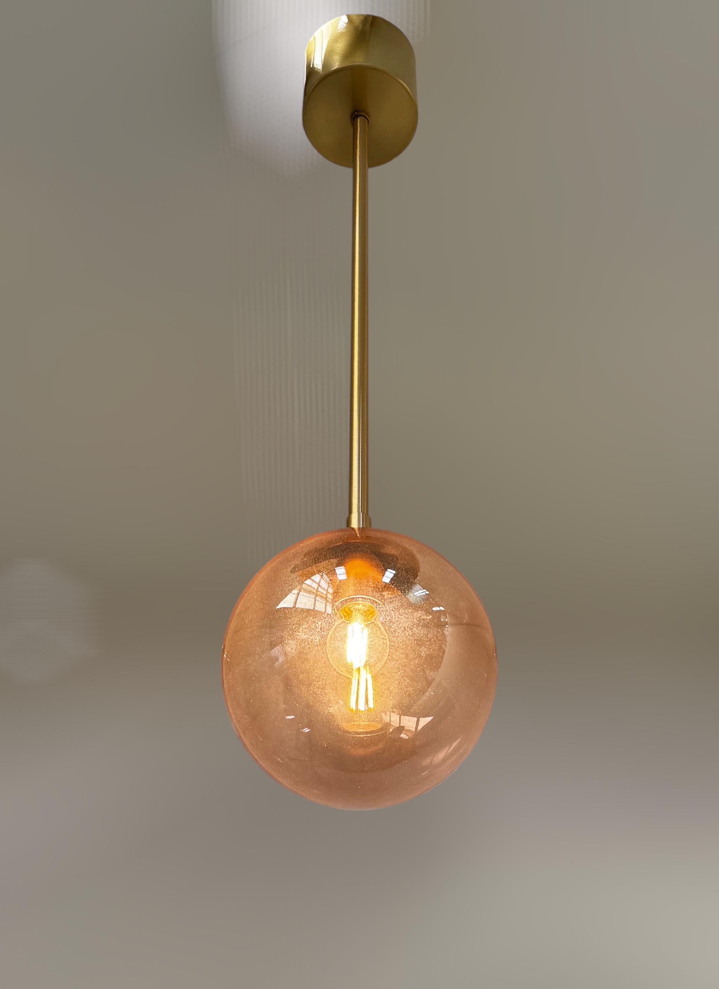 Colgante UNO GLOBE de Fabio Ltd Siglo XXI y contemporáneo en venta