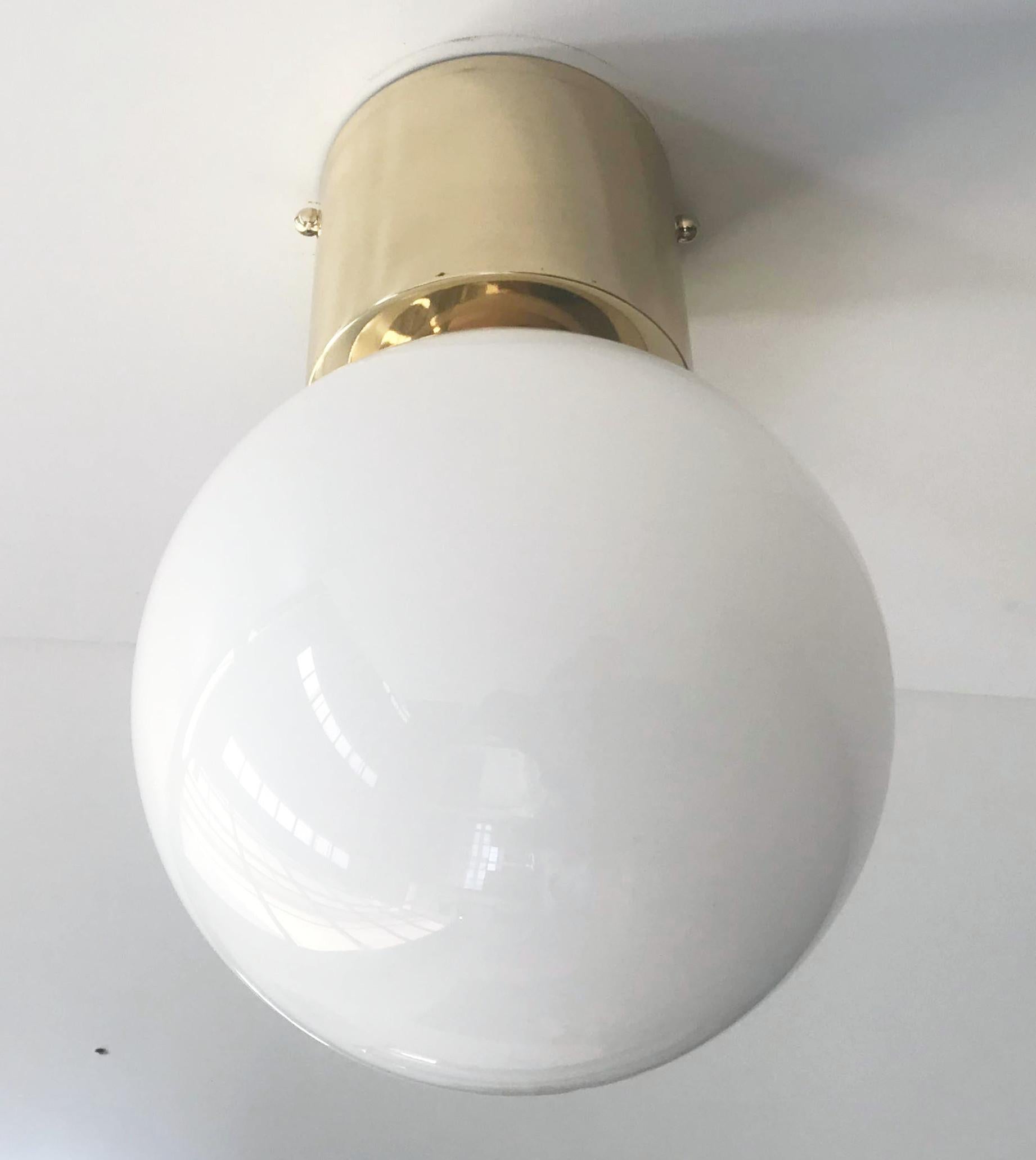 Italian flush mount with Murano glass globe and brass frame / Made in Italy
Designed by Fabio Ltd, inspired by Angelo Lelli and Arredoluce styles
1 light / E12 or E14 type / max 40W
Height: 12.5 inches / Diameter: 8 inches
Order only / This item