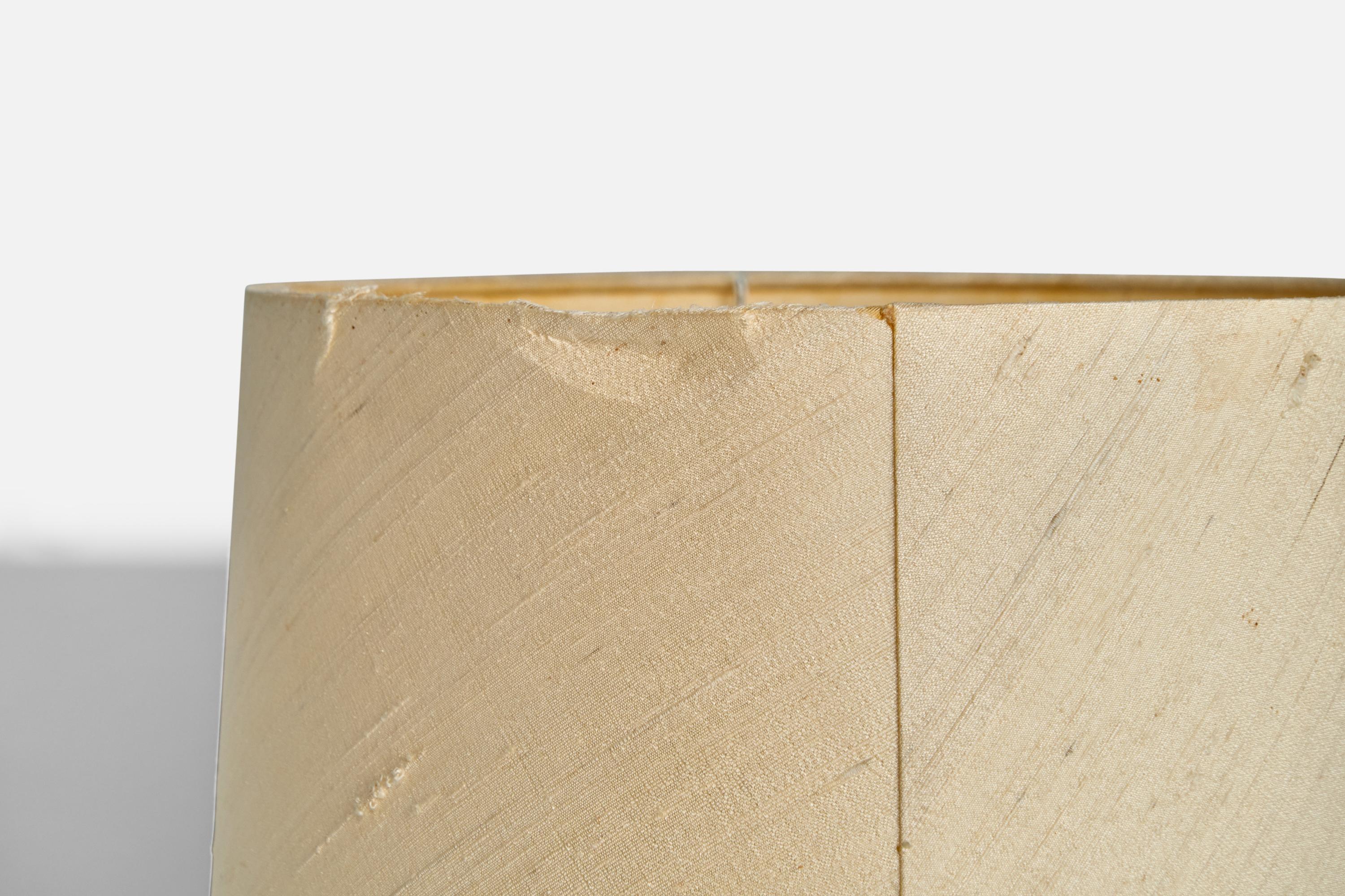 Uno Kristiansson, Stehlampe, Kiefernholz, Papier, Schweden, 1970er Jahre (Stoff) im Angebot