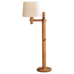 Uno Kristiansson, lampadaire, pin, rotin, Suède, 1970
