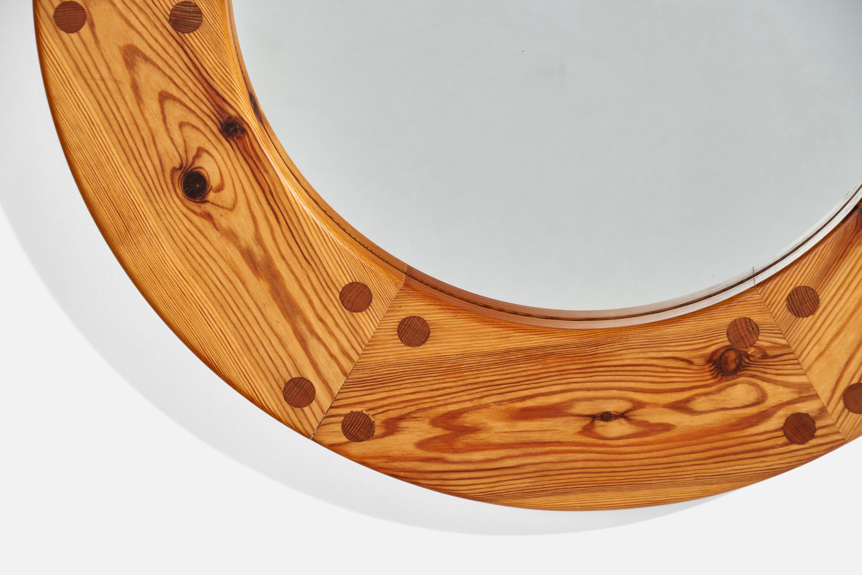 Mid-20th Century Uno Kristiansson, Round Wall Mirror, Solid Pine, Luxus, Sweden, 1960s For Sale
