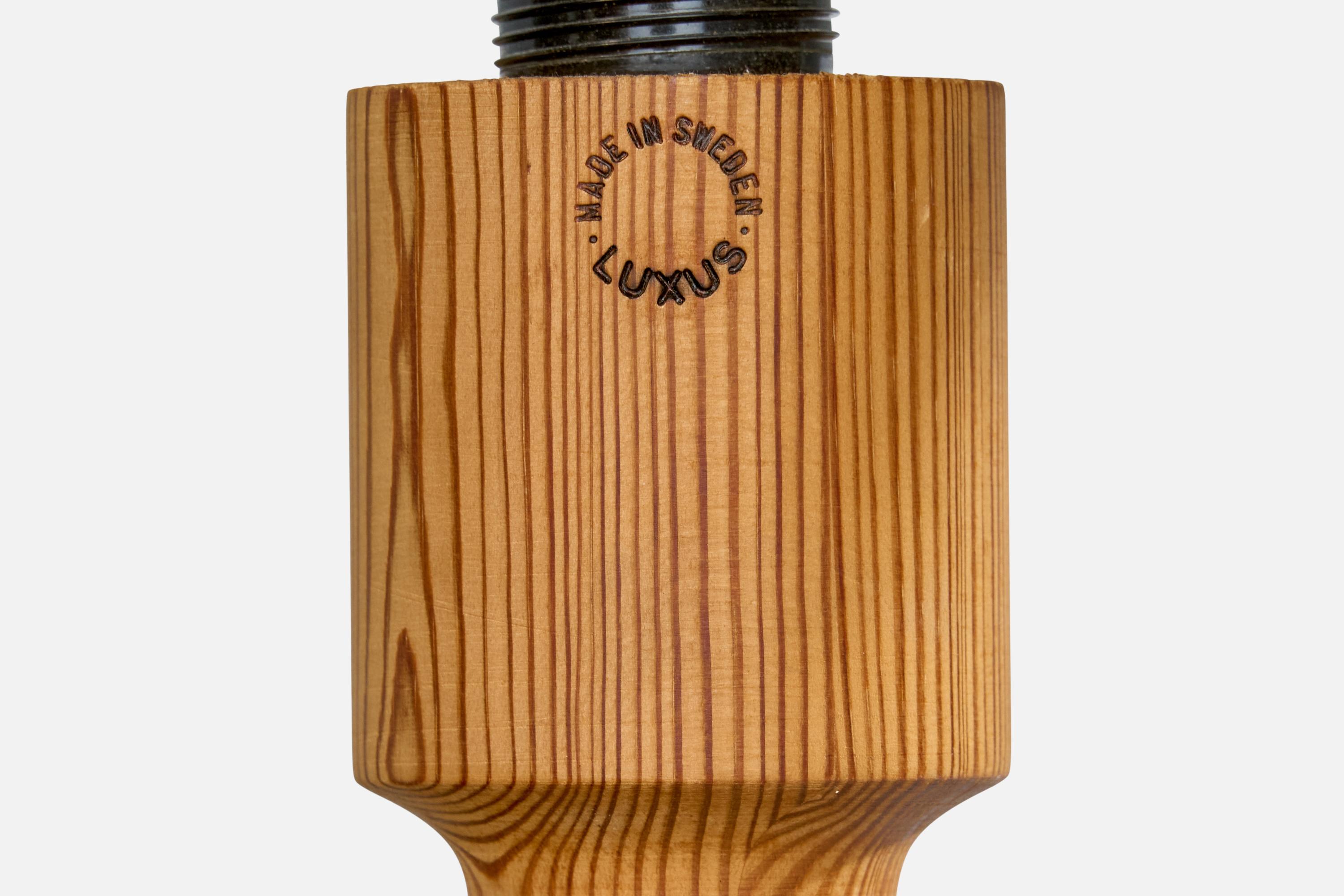 Fin du 20e siècle Uno Kristiansson, lampe de bureau en pin, Suède, années 1970 en vente