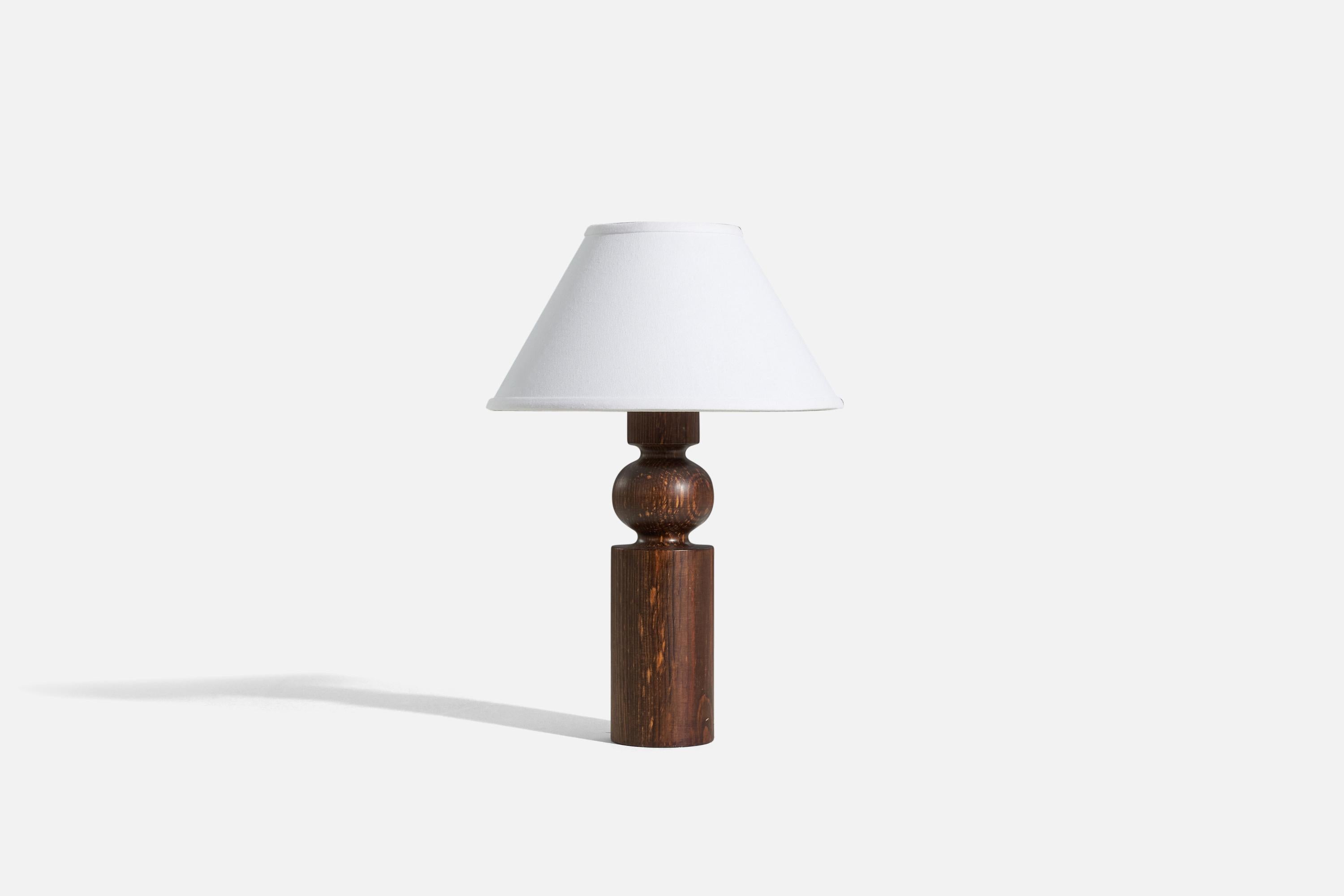 Mid-Century Modern Uno Kristiansson, Table Lamp, Stained Solid Pine, Luxus, Sweden, 1960s For Sale