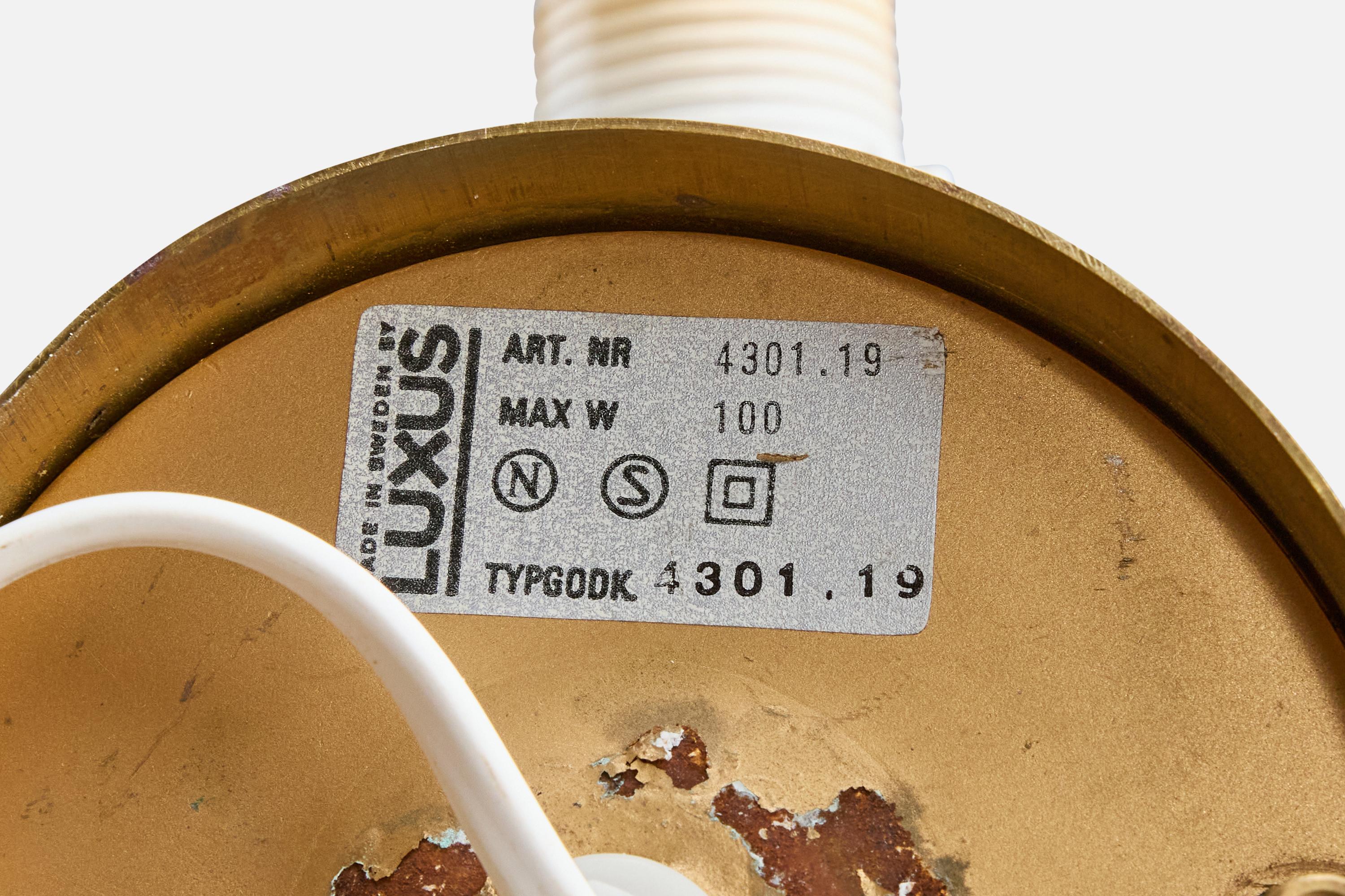 Uno Kristiansson, appliques, laiton, tissu, Suède, années 1960 en vente 4