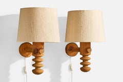 Uno Kristiansson, Wall Lights, Pine, Fabric, Sweden, 1970s