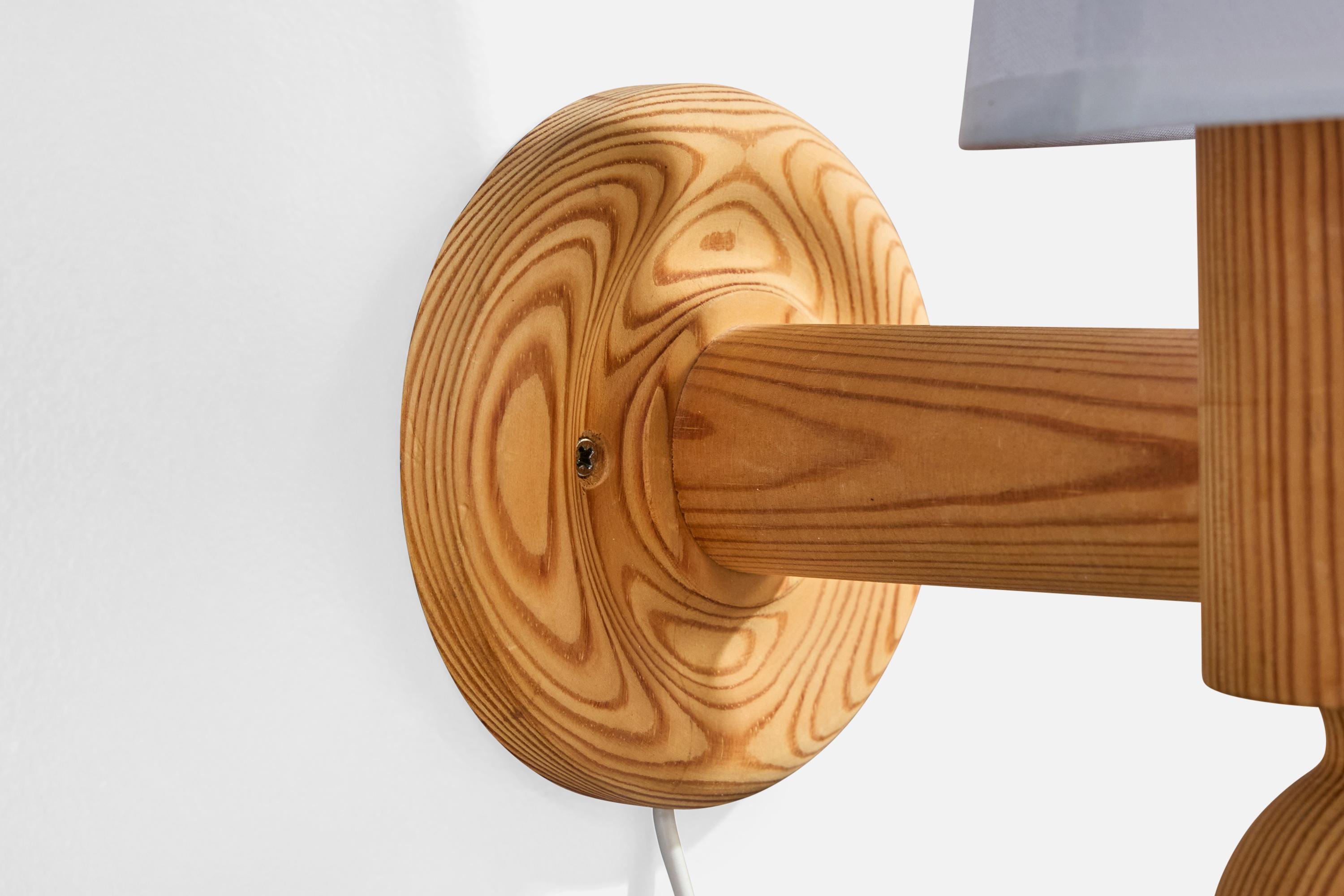 Uno Kristiansson, Apliques, Pino, Tela, Suecia, 1970s en venta 1