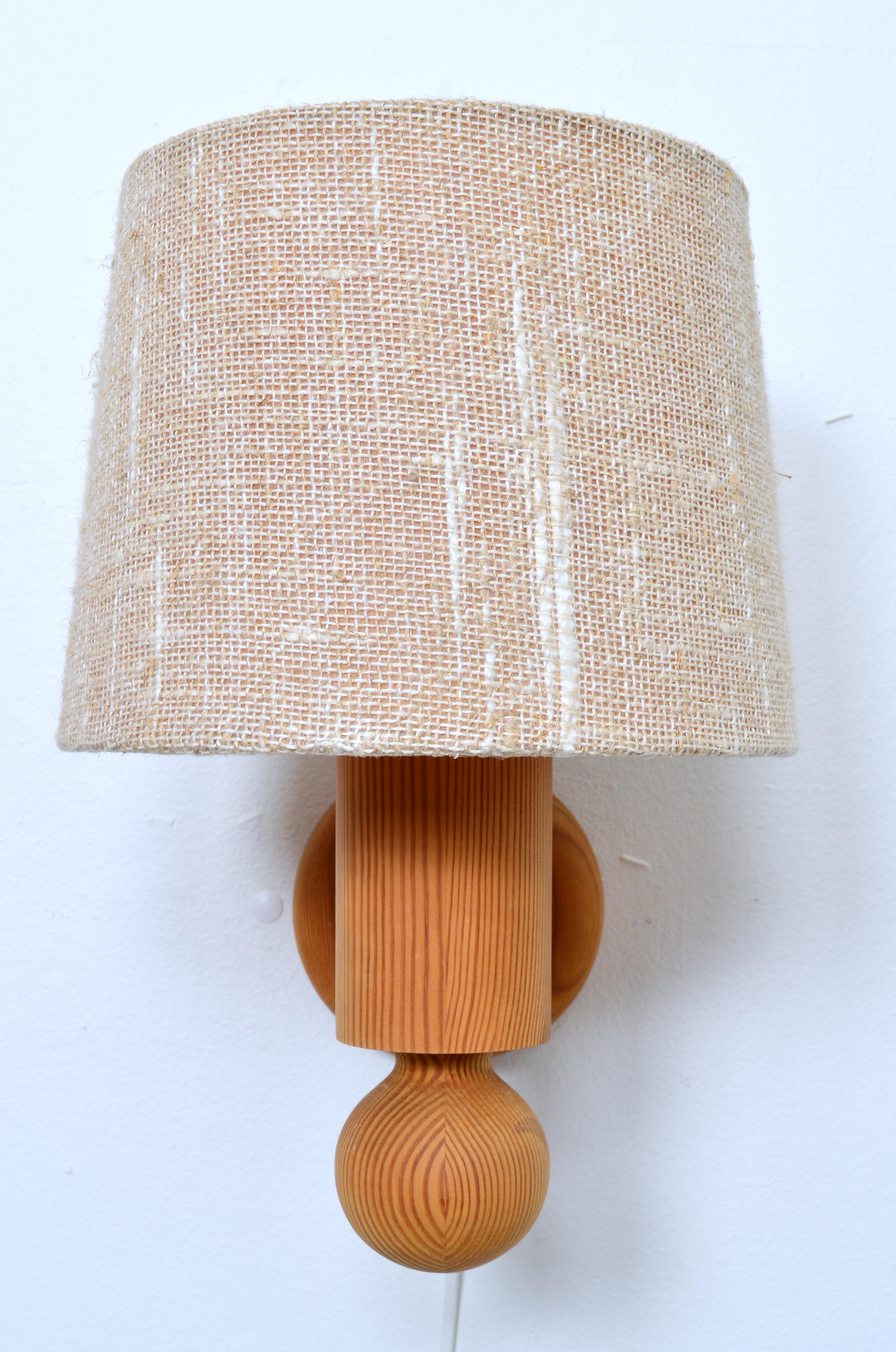 Uno Kristiansson, Appliques murales / appliques, Pin massif, Luxus Suède, 1960s en vente 1