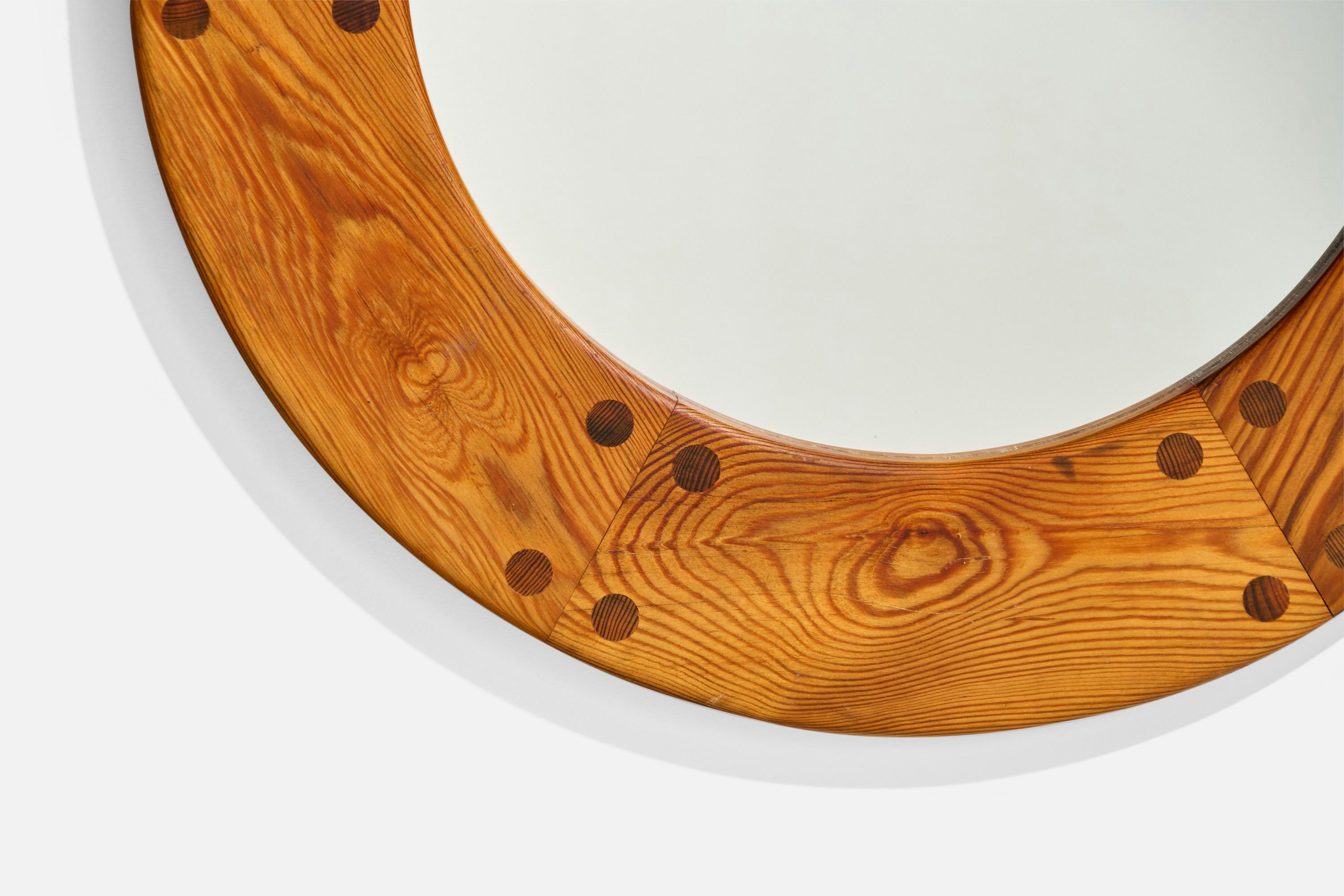 Fin du 20e siècle Uno Kristiansson, miroir mural en pin, Suède, années 1970 en vente