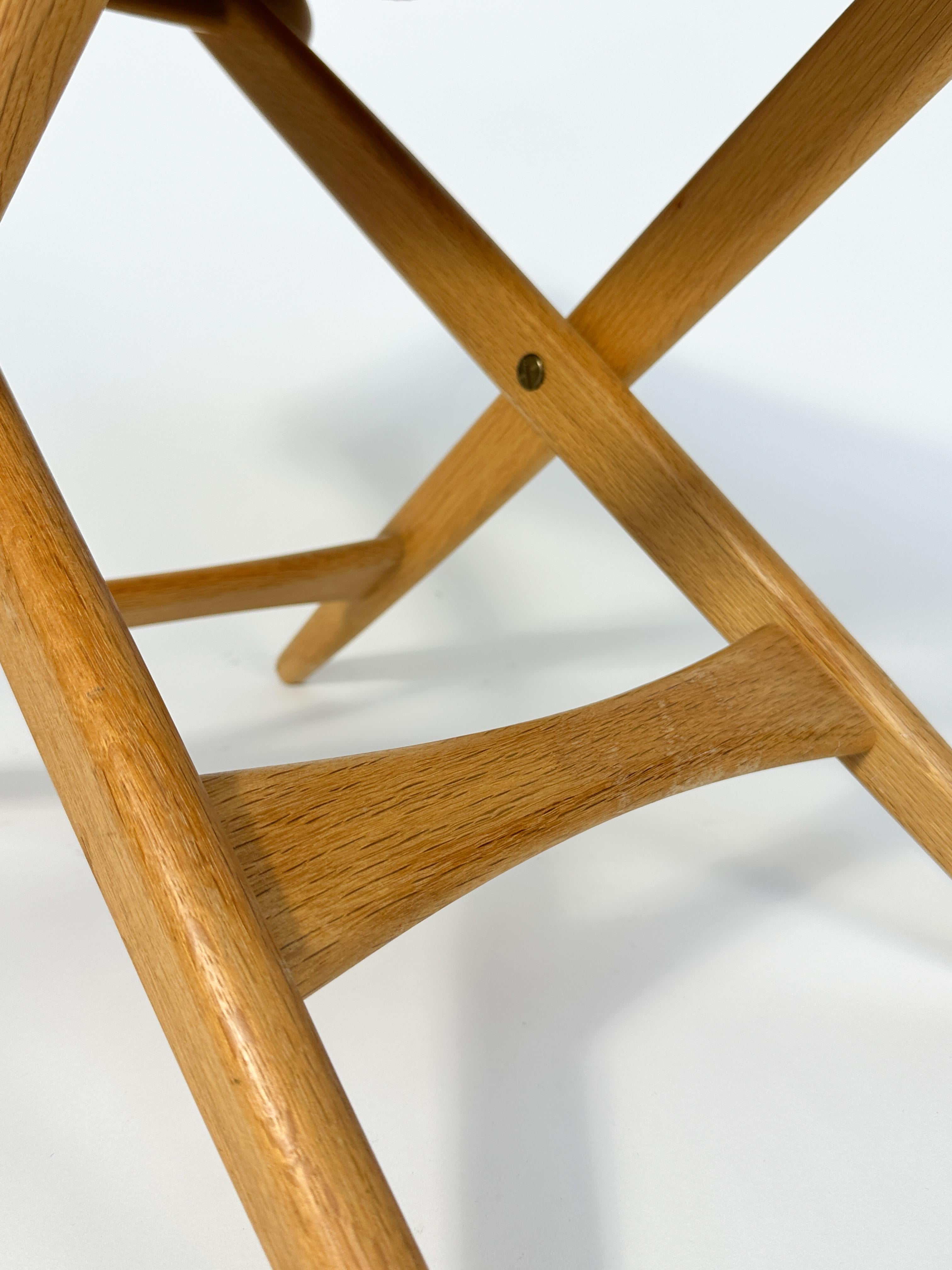 Uno & Östen Kristiansson Folding Stool Oak & Leather Luxus Vittsjö Sweden 1950s 5