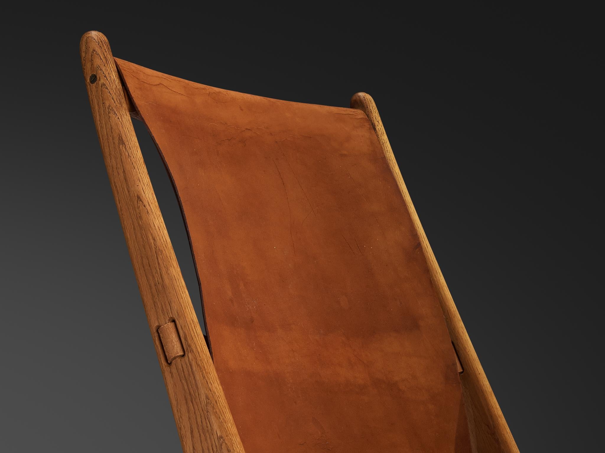 Uno & Östen Kristiansson for Luxus Hunting Chair Leather and Oak In Good Condition For Sale In Waalwijk, NL