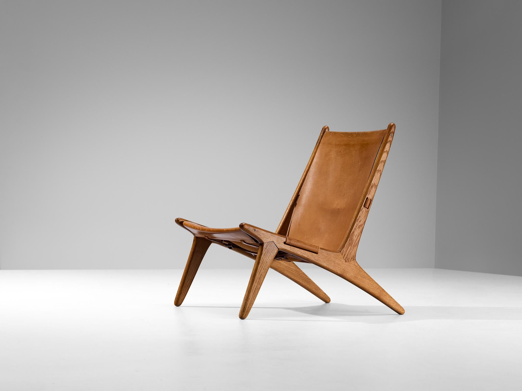 Uno & Östen Kristiansson for Luxus Pair of Hunting Chairs in Leather and Oak In Good Condition For Sale In Waalwijk, NL